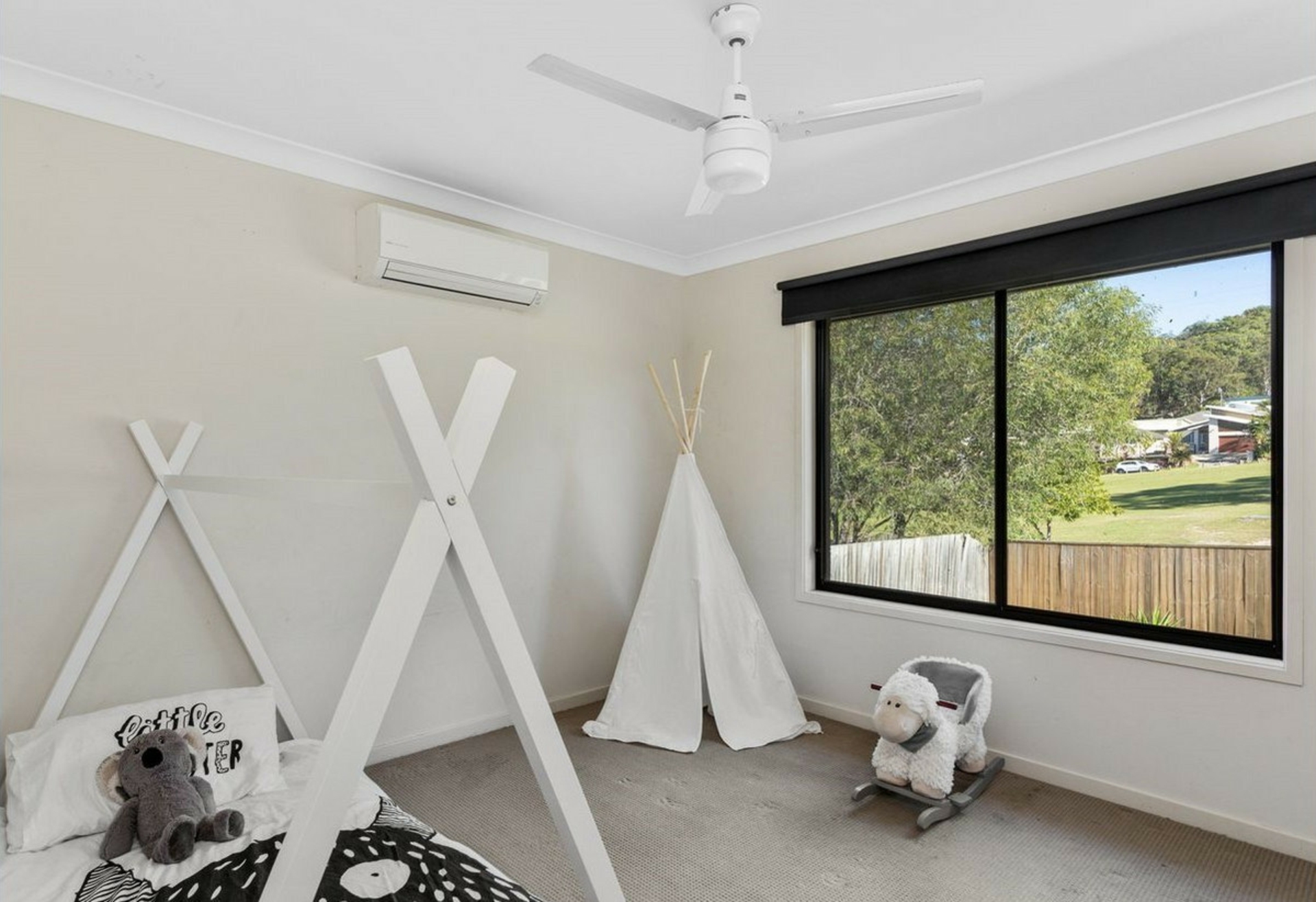 32 Bedroff Street, UPPER COOMERA