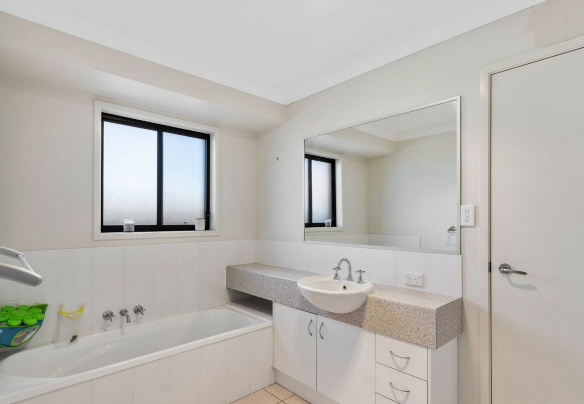 32 Bedroff Street, UPPER COOMERA