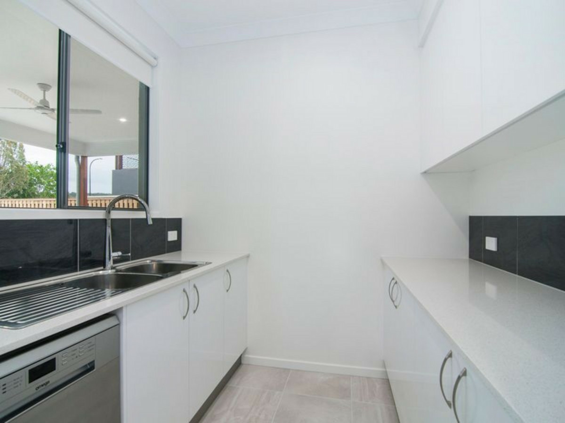 2 Laurel Drive, HELENSVALE