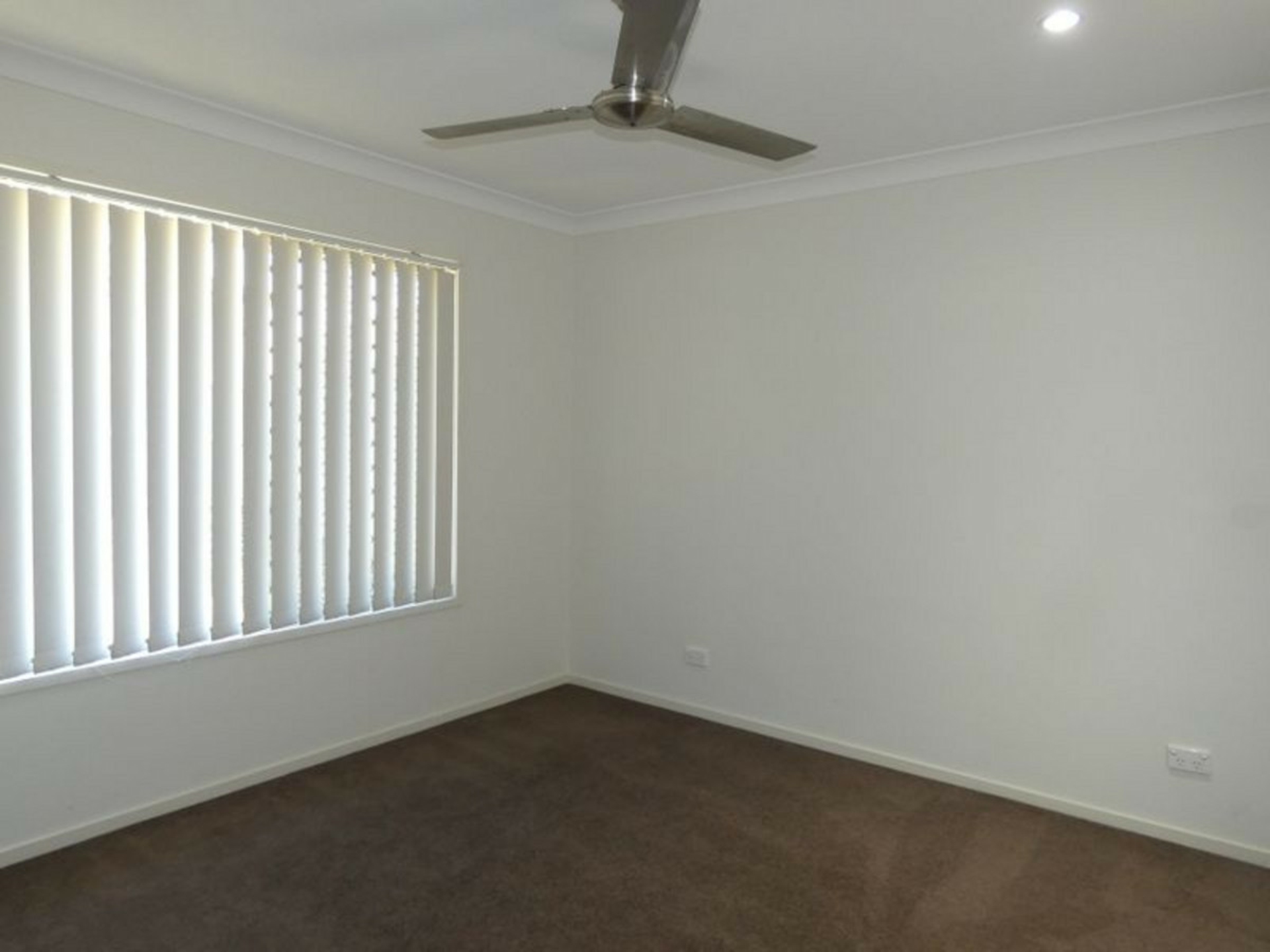 9 Winchester Crescent, PIMPAMA