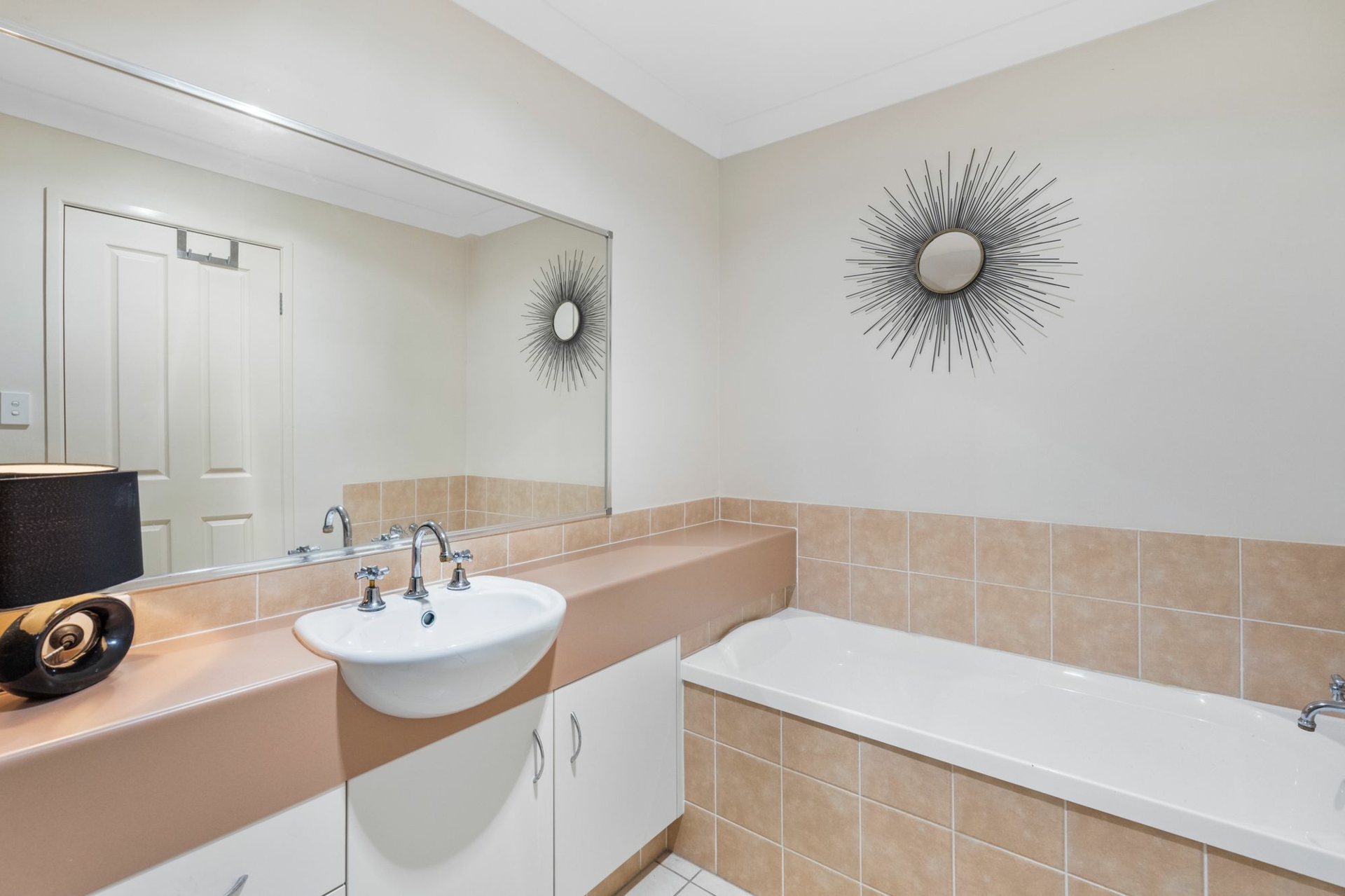 2/27 Heather Drive, UPPER COOMERA