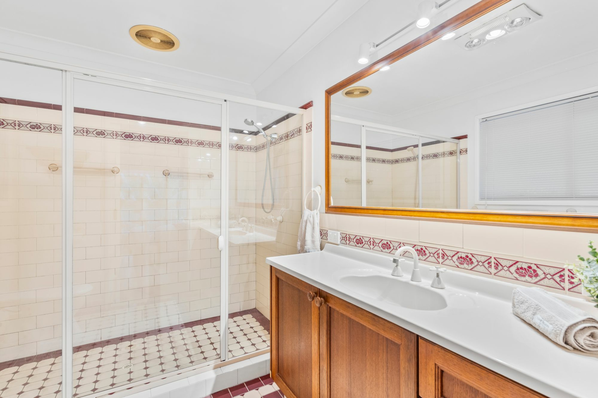 155 Fairview Drive, WILLOW VALE