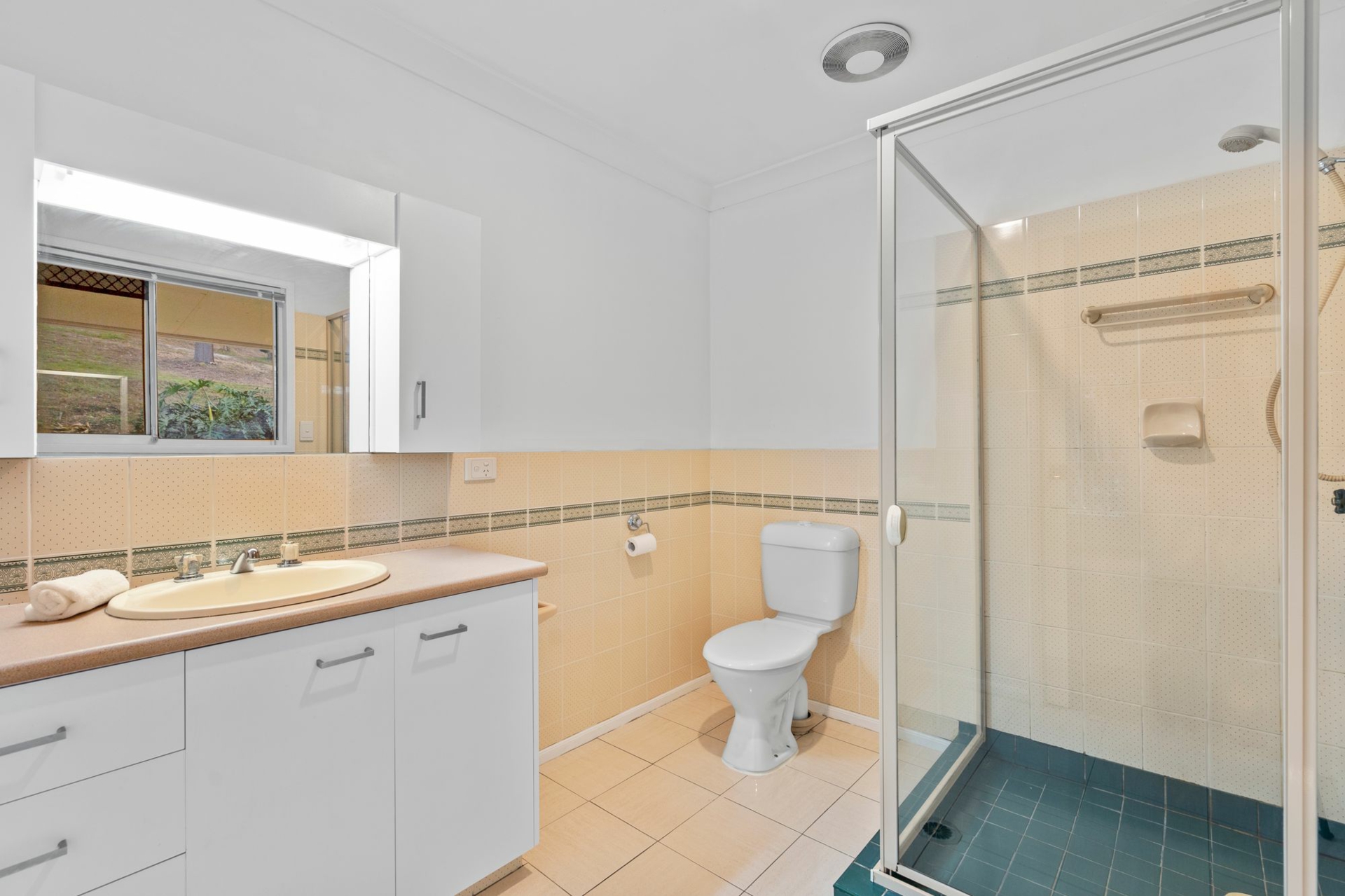 155 Fairview Drive, WILLOW VALE
