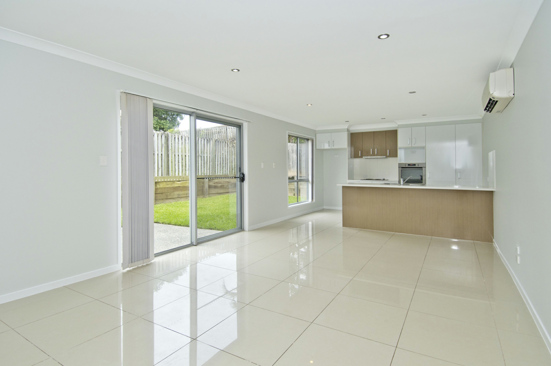 5 Henry street, COOMERA