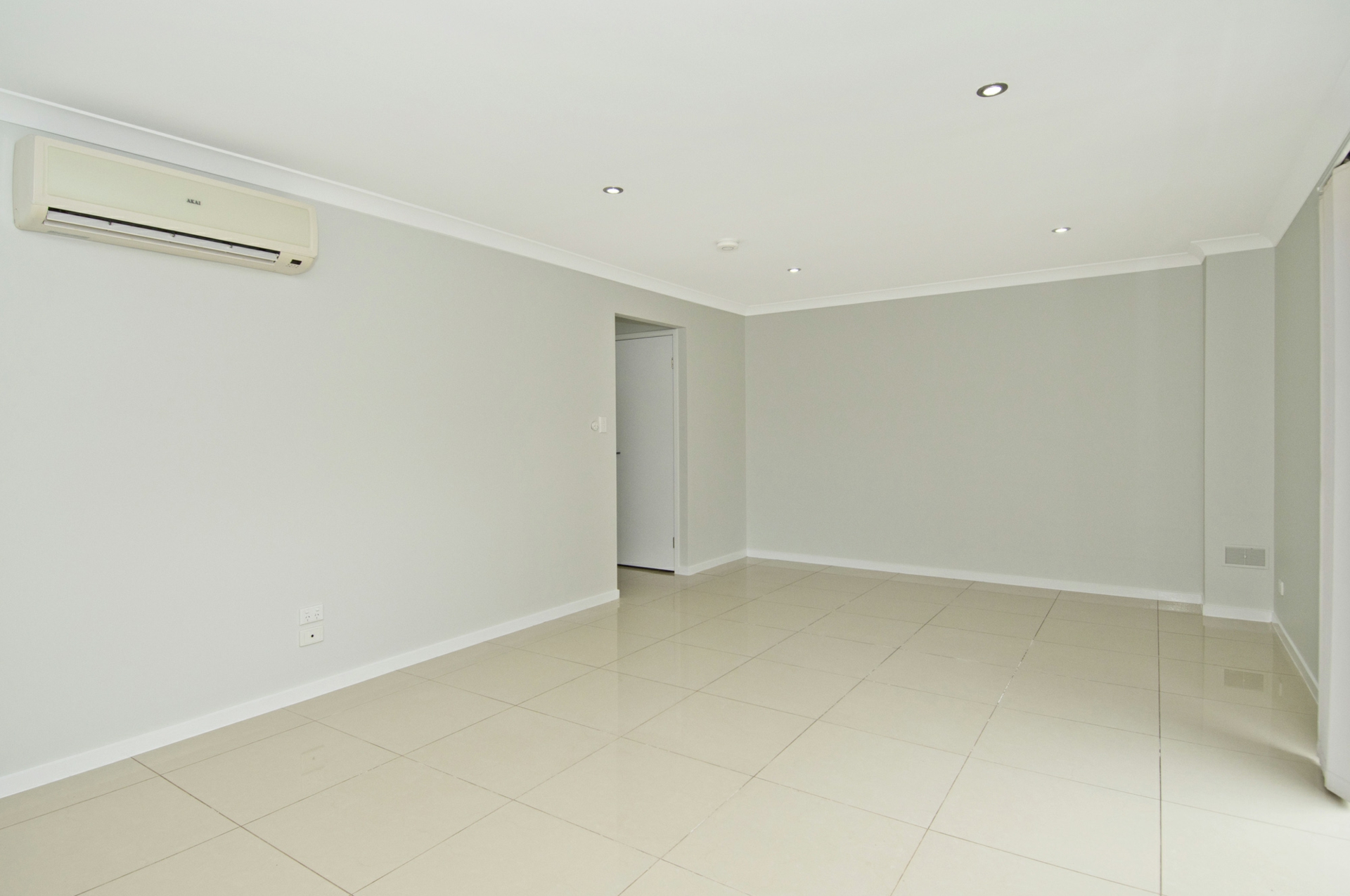 5 Henry street, COOMERA