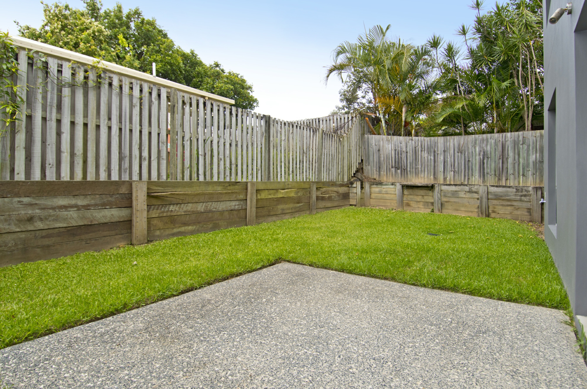 5 Henry street, COOMERA
