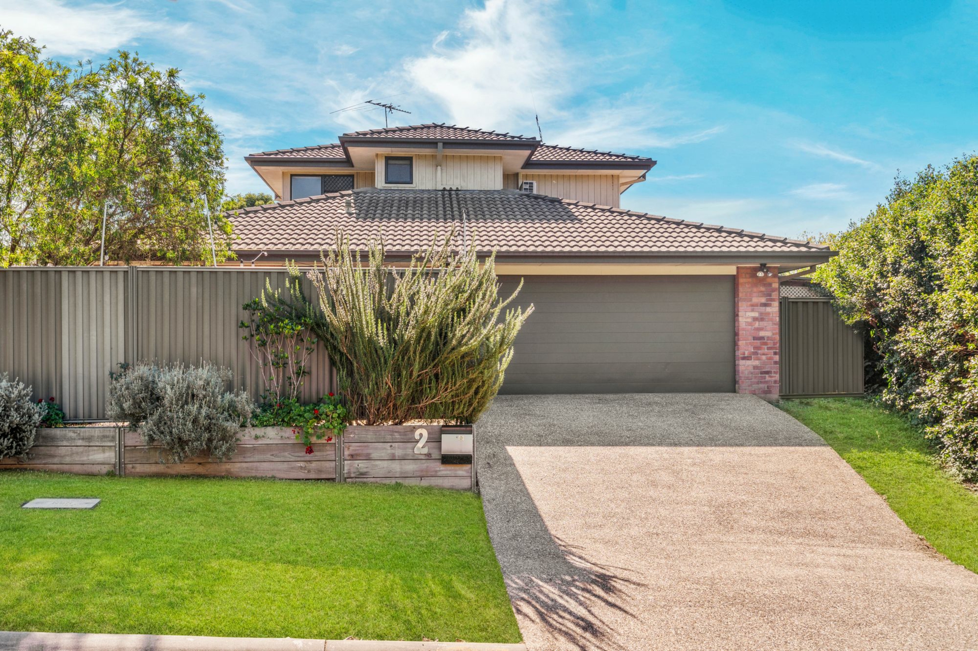 2/2 Armani Avenue, PIMPAMA