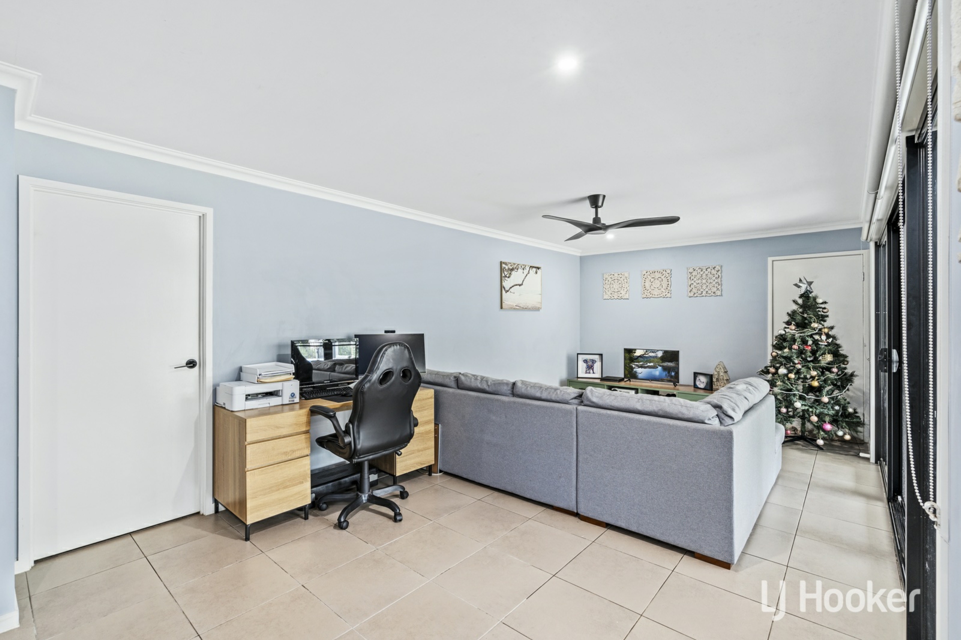 19 Fred Astaire Avenue, MAUDSLAND