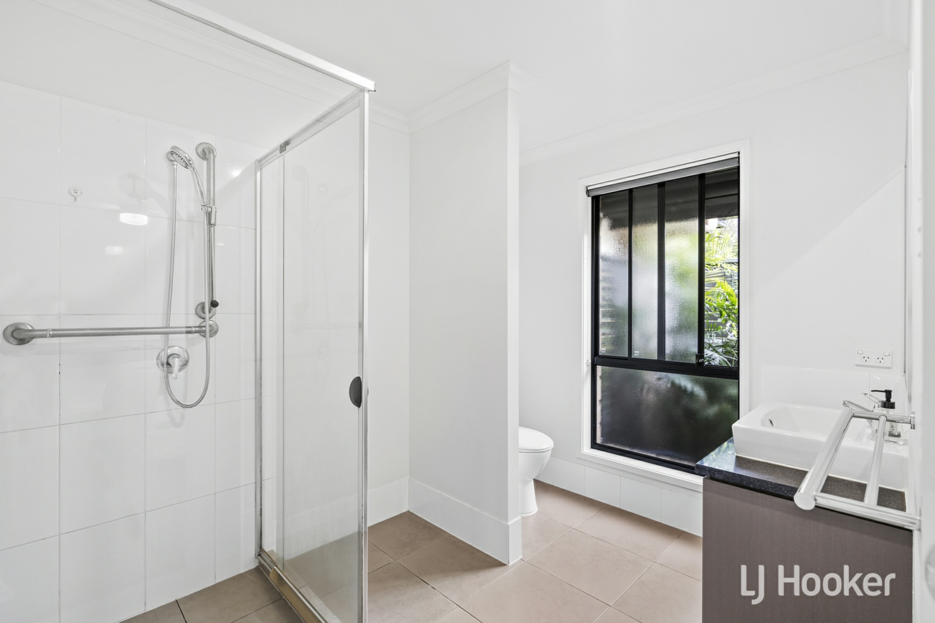 19 Fred Astaire Avenue, MAUDSLAND