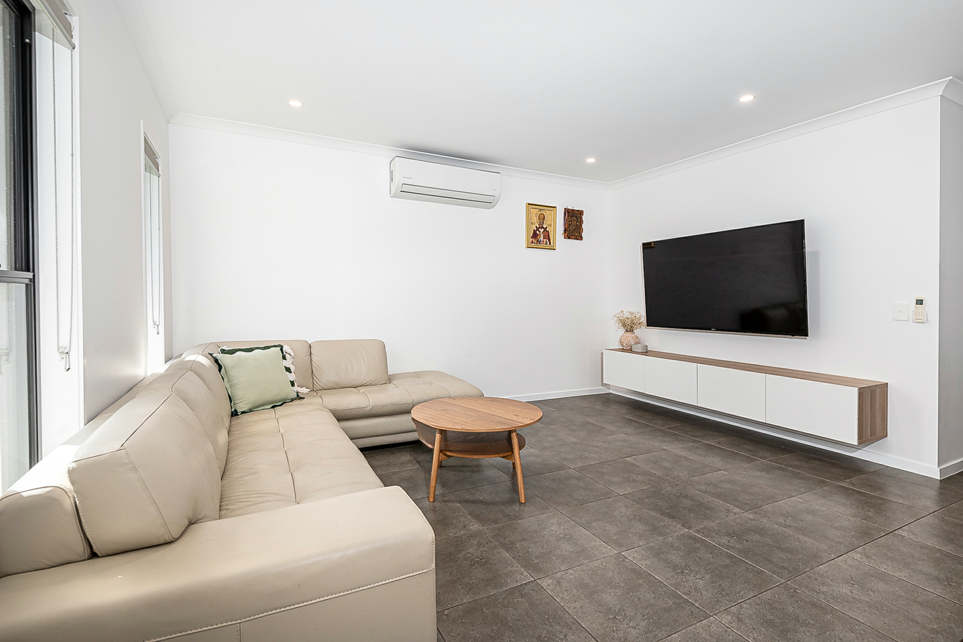75 Bloom Avenue, COOMERA