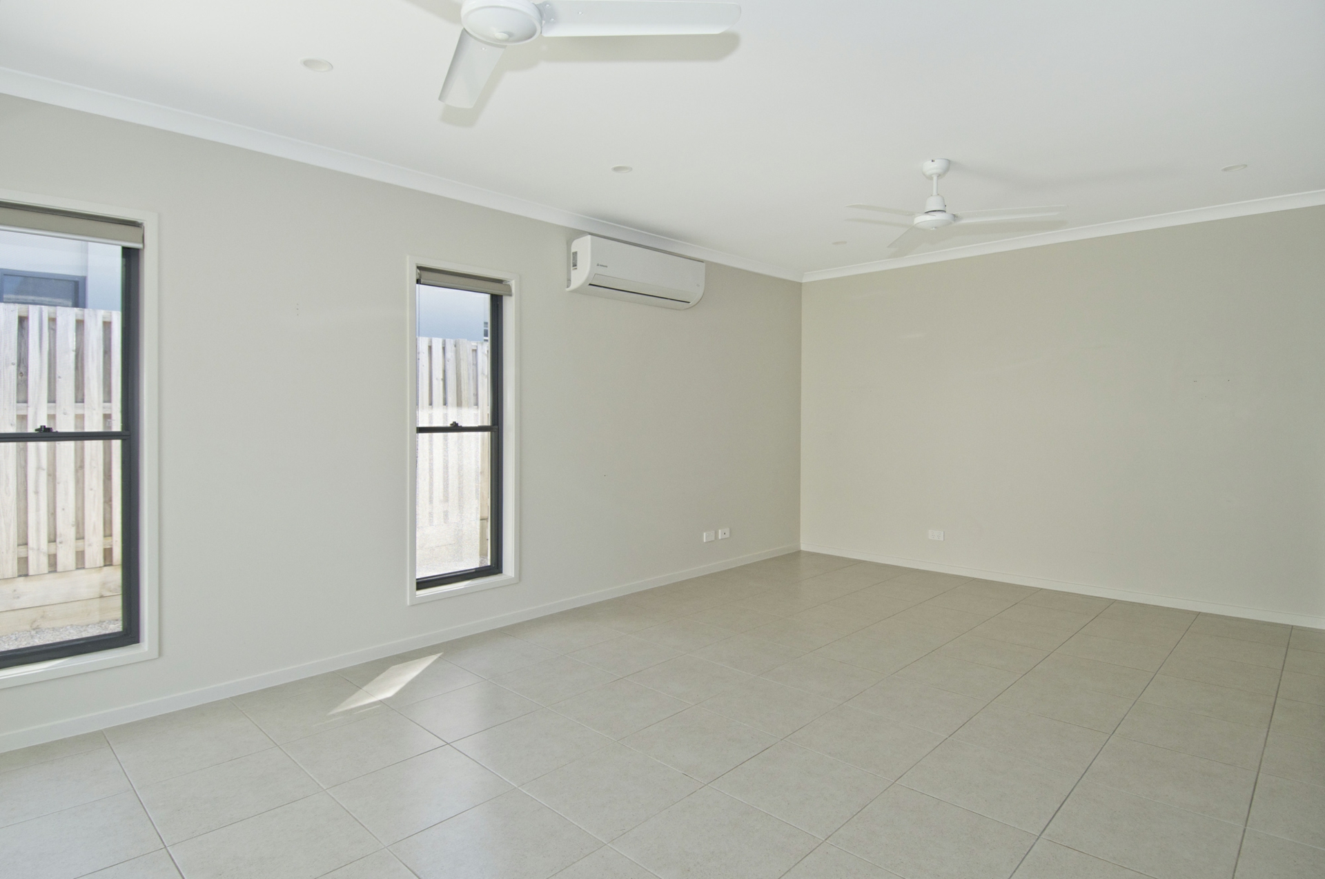 73 Rivina Circuit, COOMERA
