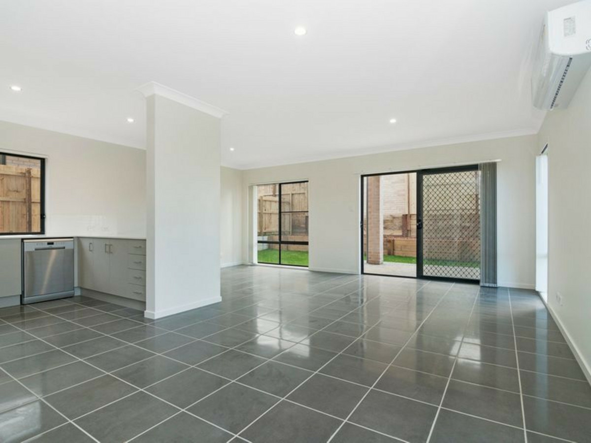 8 Tribeca Circuit, COOMERA
