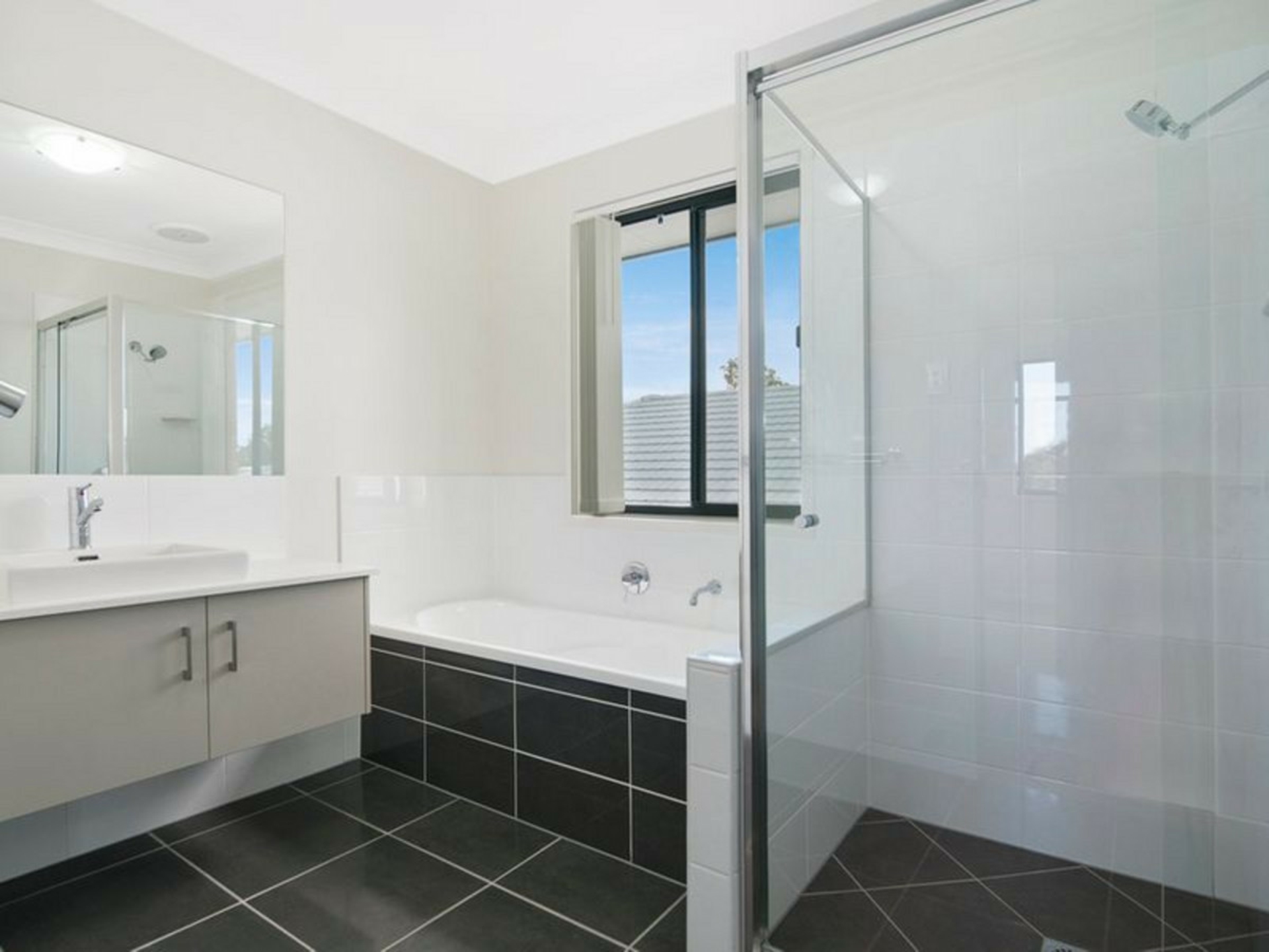 8 Tribeca Circuit, COOMERA