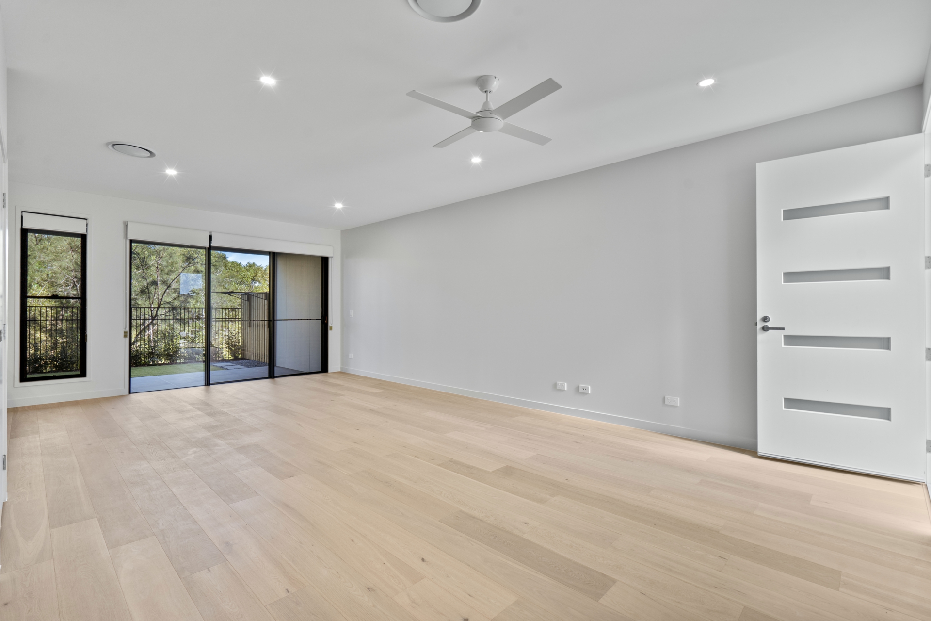 75/1 Lake Serenity Boulevard, HELENSVALE