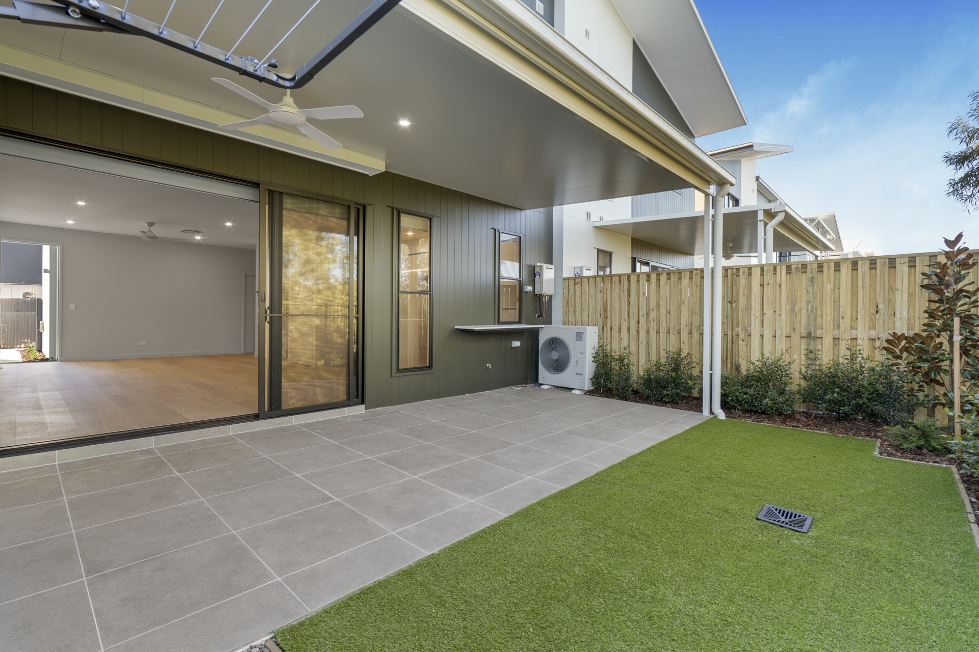 75/1 Lake Serenity Boulevard, HELENSVALE