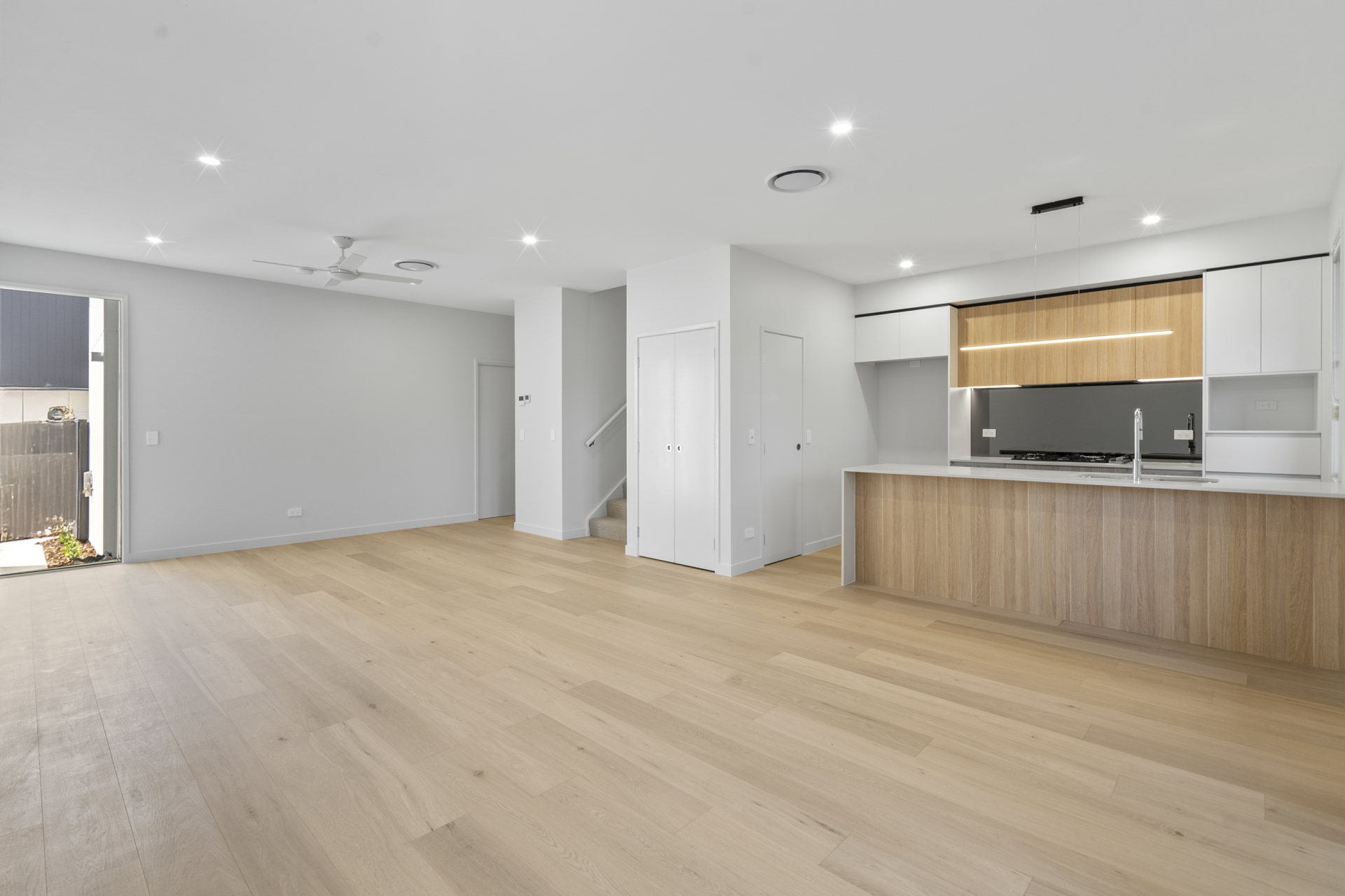 75/1 Lake Serenity Boulevard, HELENSVALE