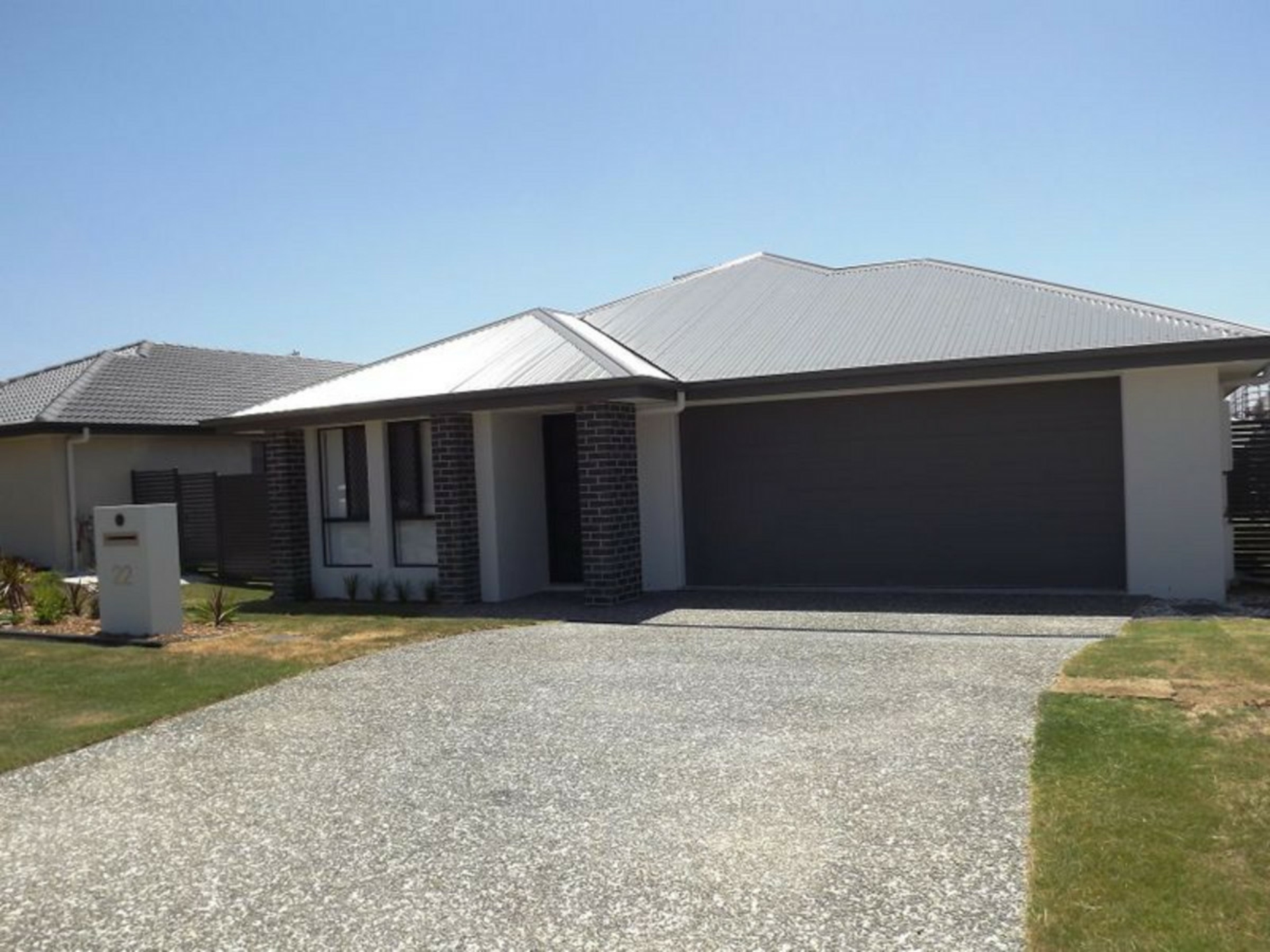 22 Azure Way, COOMERA