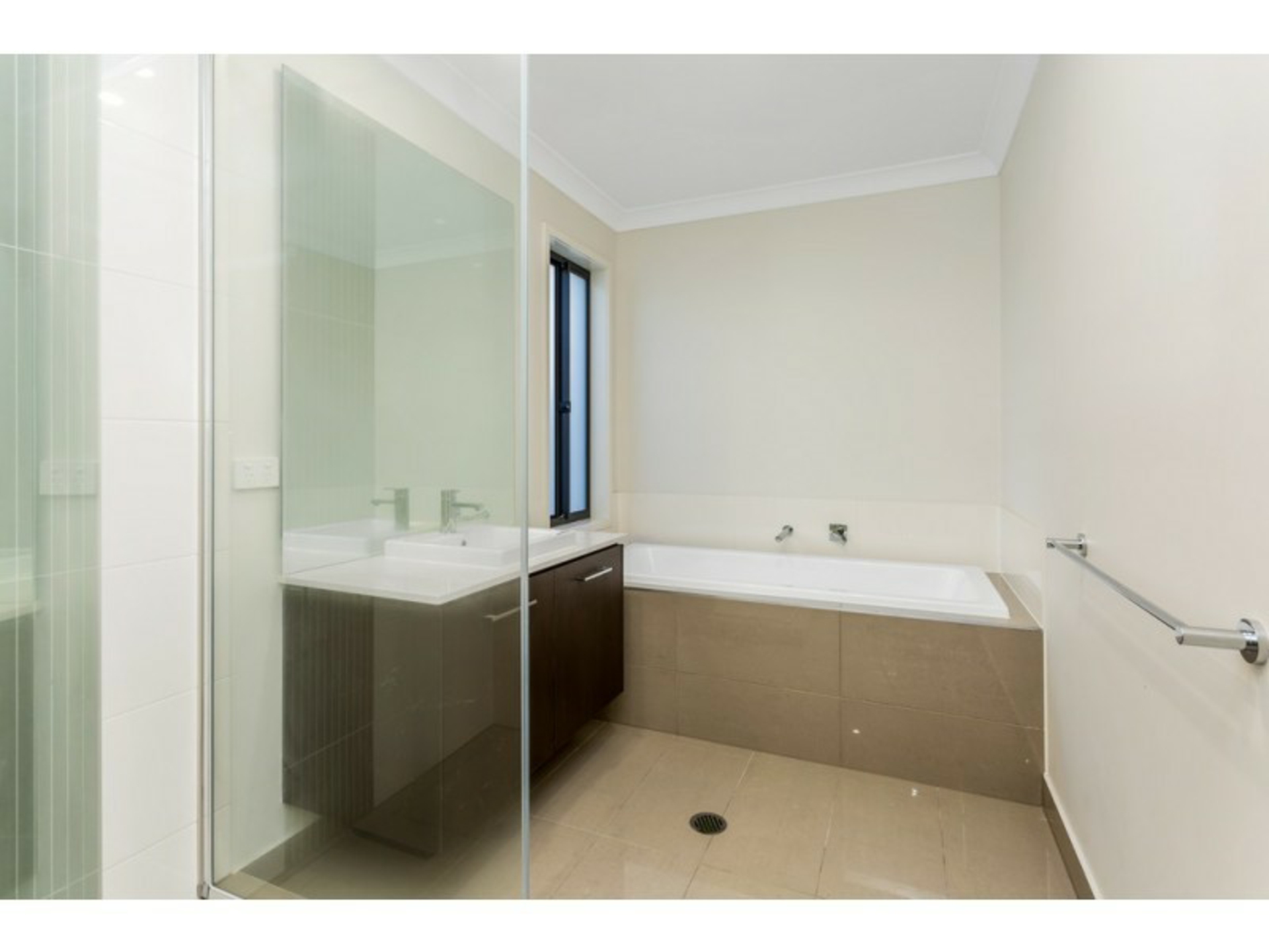 33 Blossom Street, YARRABILBA