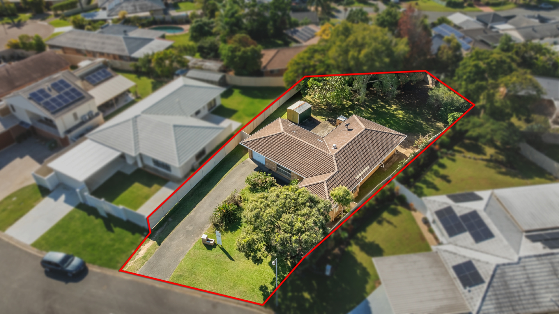 24 Ashburton Close — photo from LJ Hooker Coomera