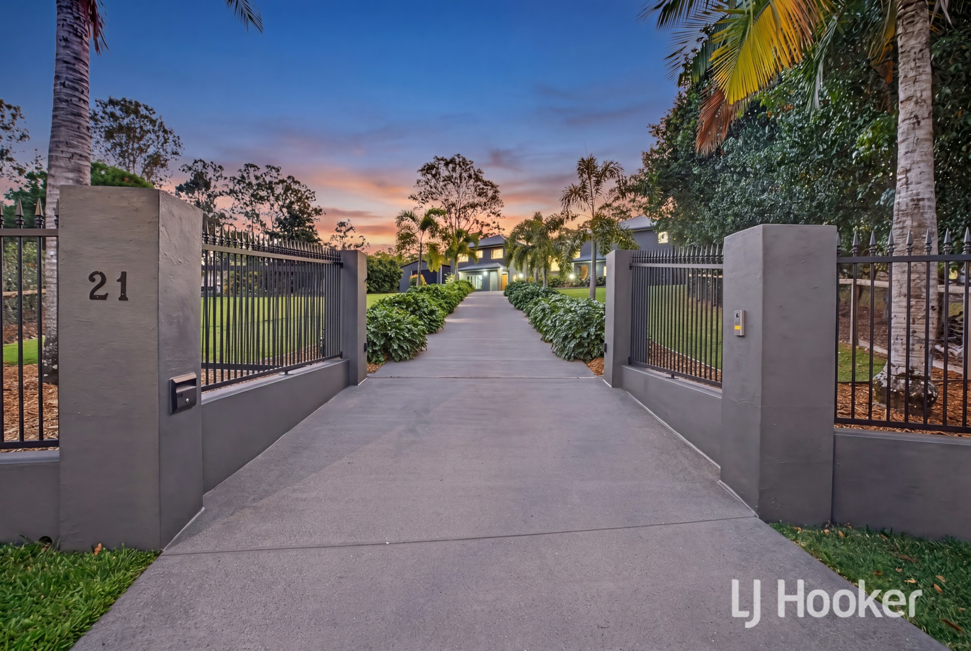 21 Howard Hughes Court — photo from LJ Hooker Coomera