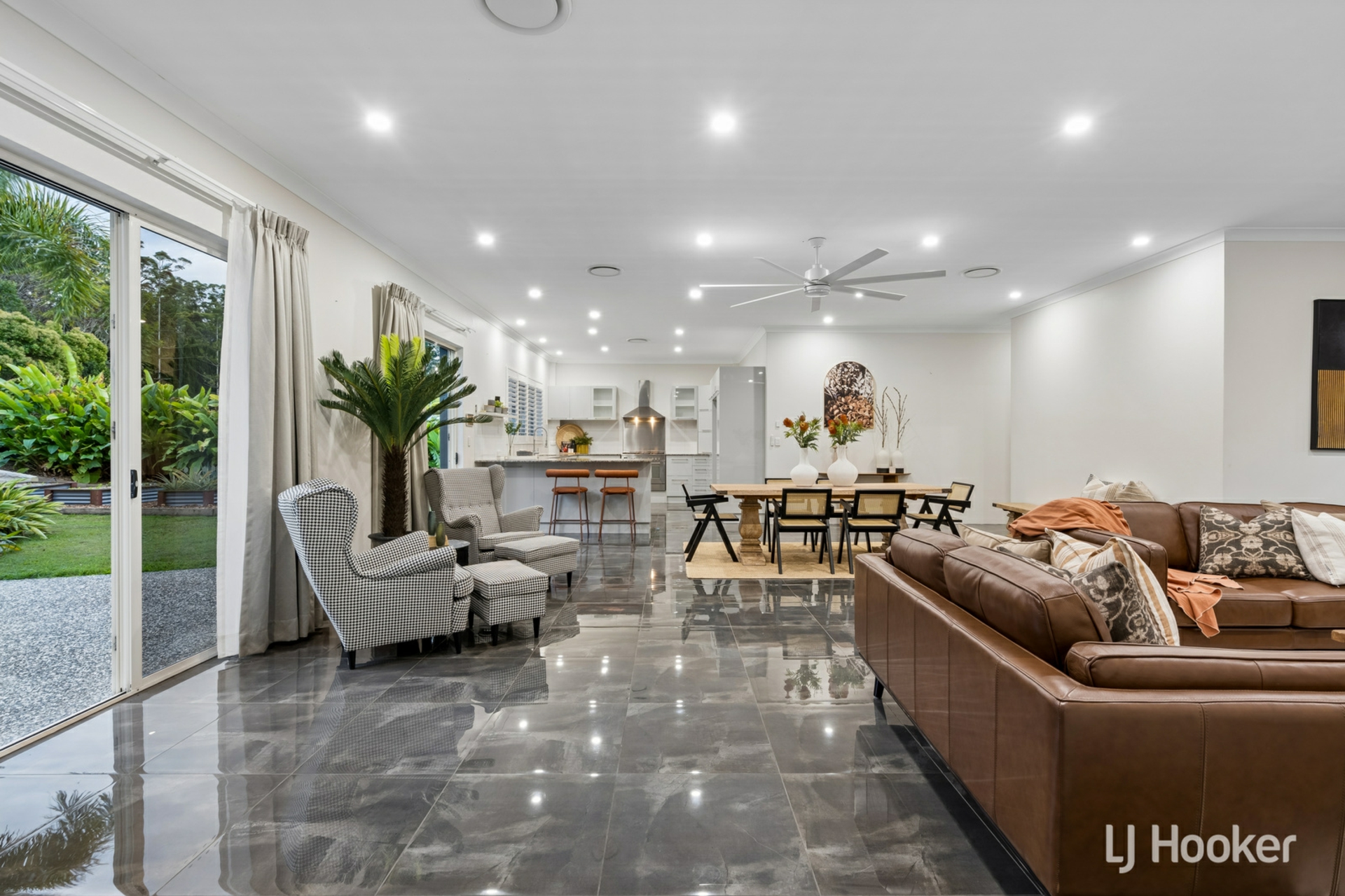 21 Howard Hughes Court — photo 10 of 30