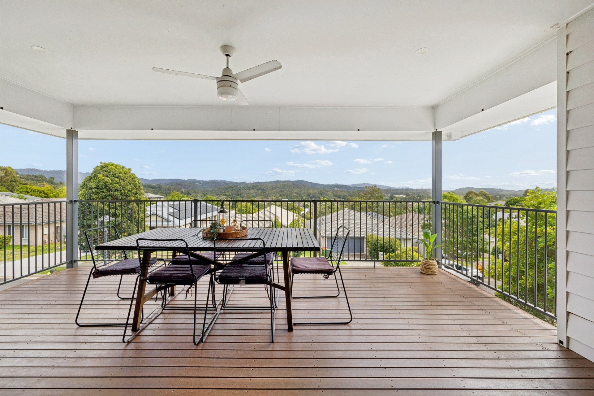 4 Nightshade Crescent — photo from LJ Hooker Coomera