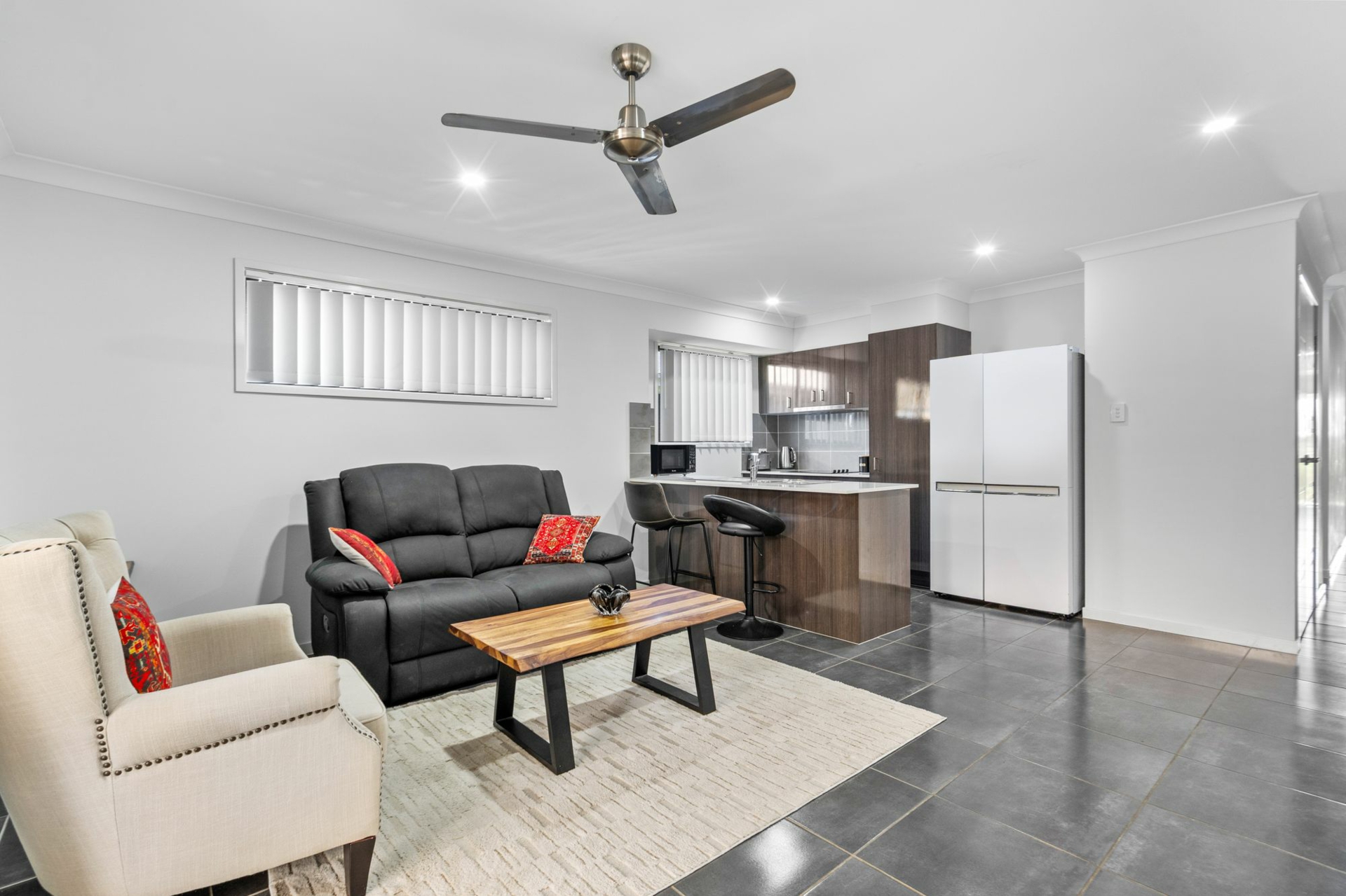 1&2/56 Brookfield Street — photo 3 of 11