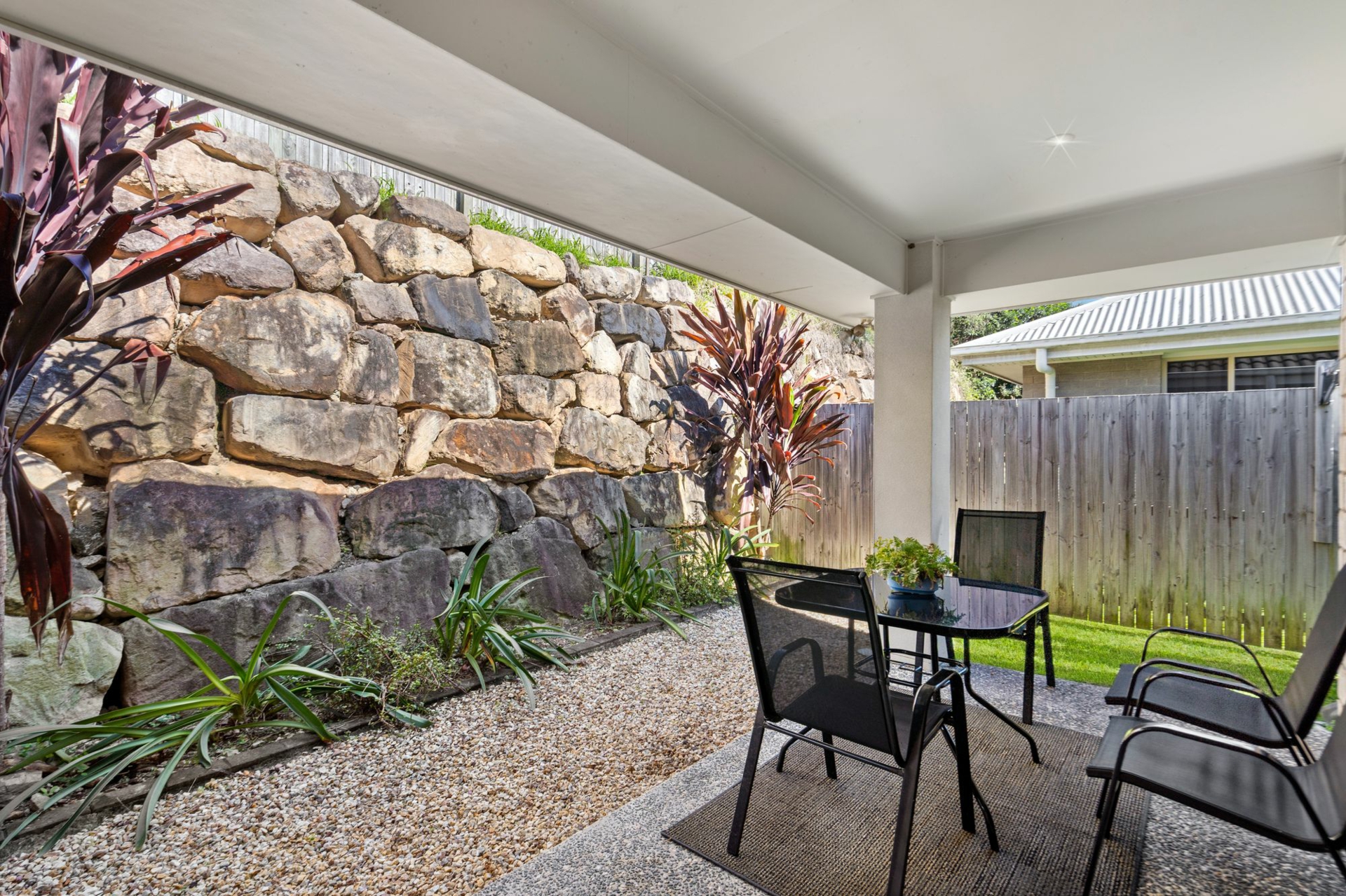 1&2/56 Brookfield Street — photo 7 of 11