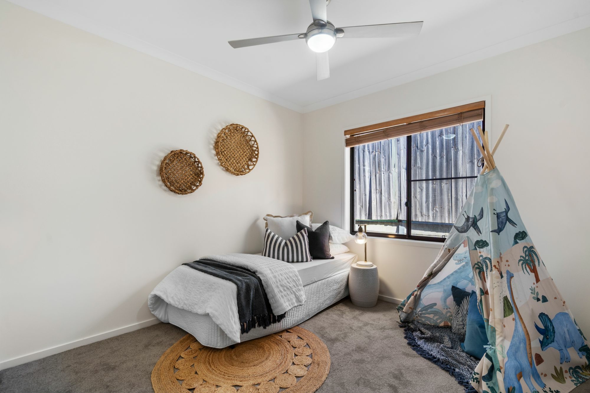 6 Balla Balla Crescent — photo 12 of 17