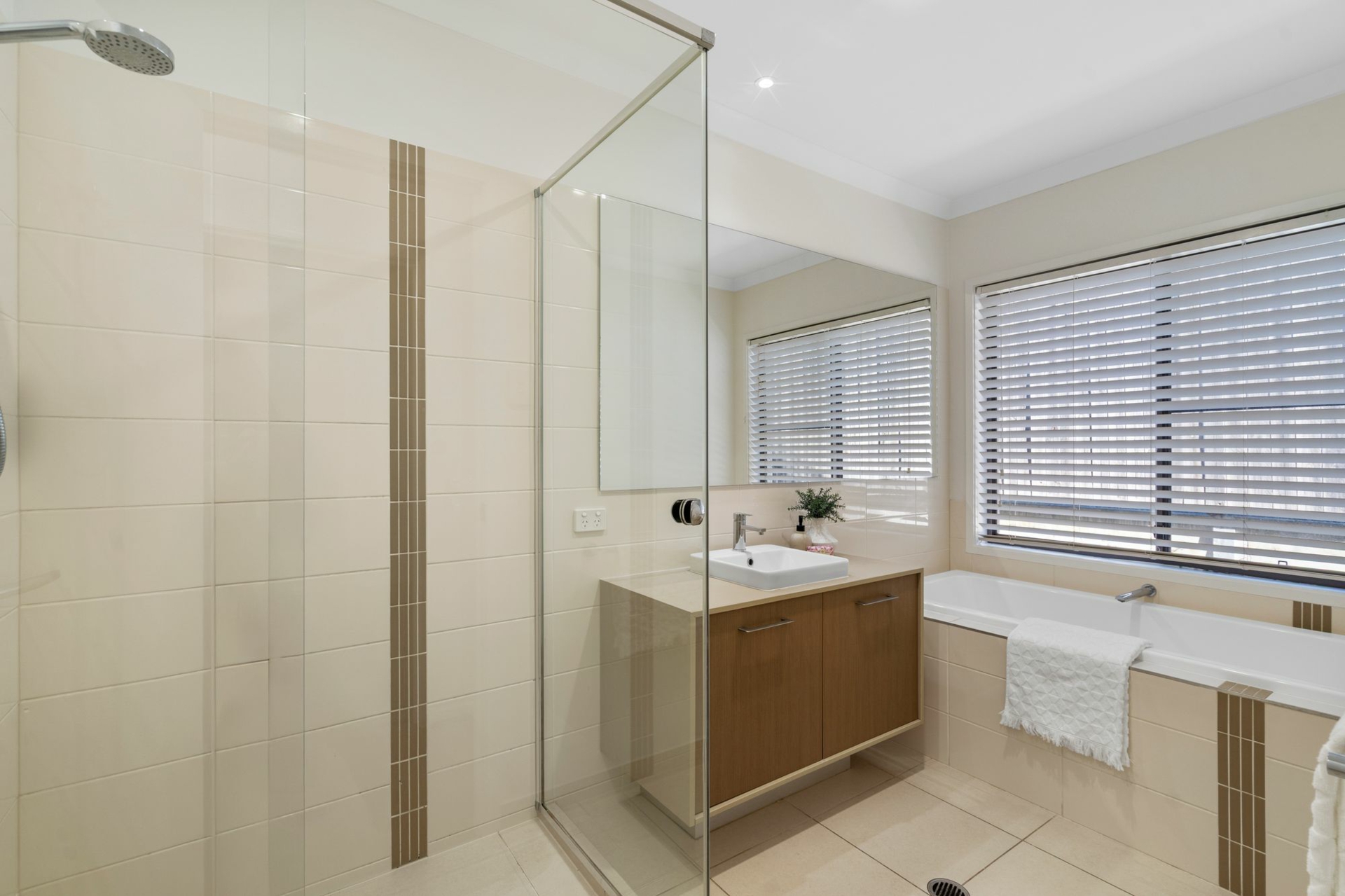 6 Balla Balla Crescent — photo 14 of 17