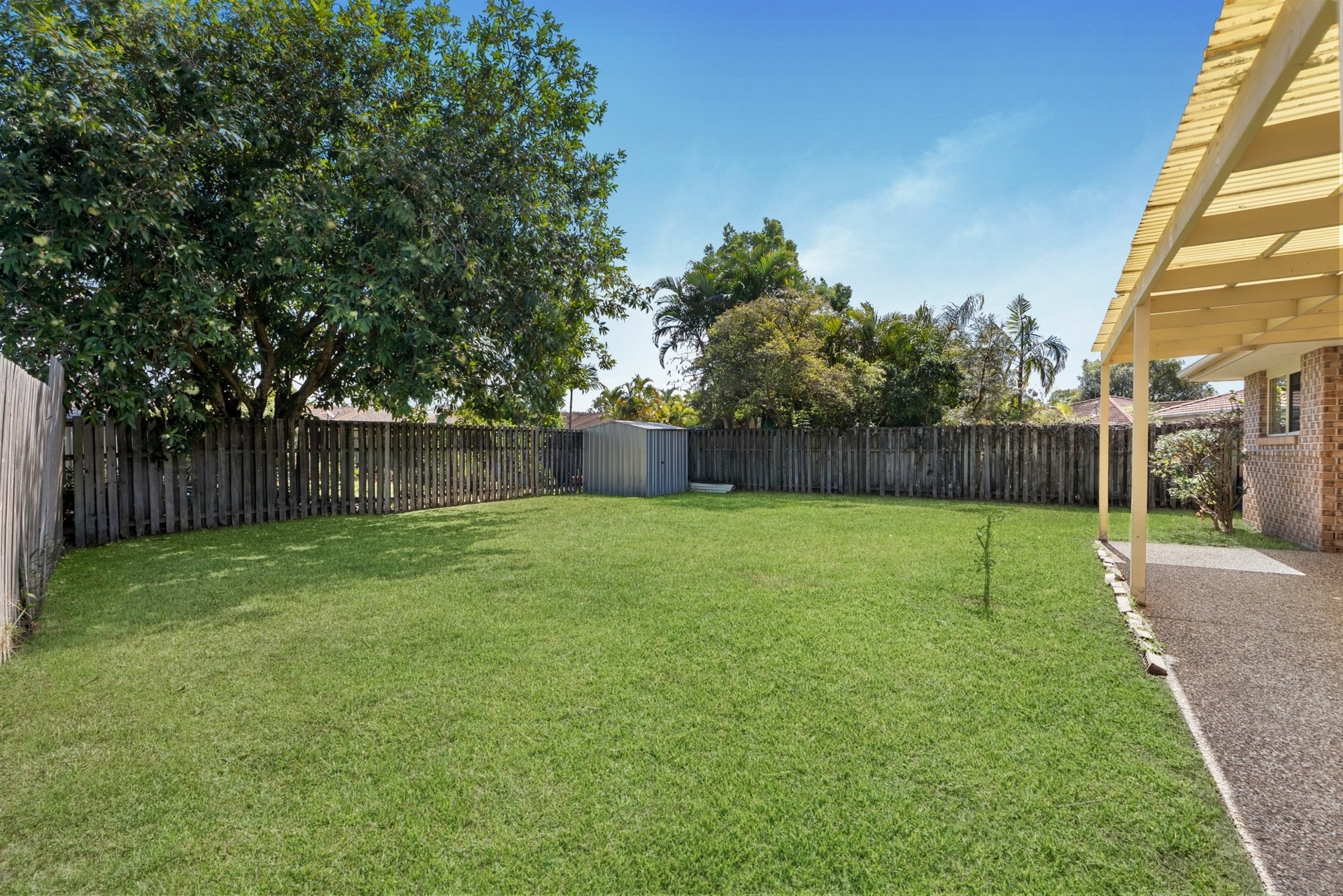 21 Saint Stephens Drive — photo 10 of 20