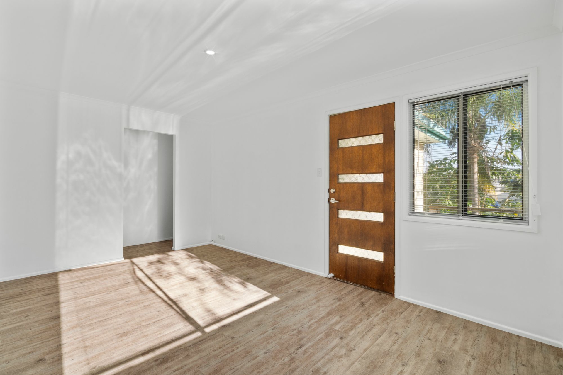 3 Manfred Street — photo 2 of 10