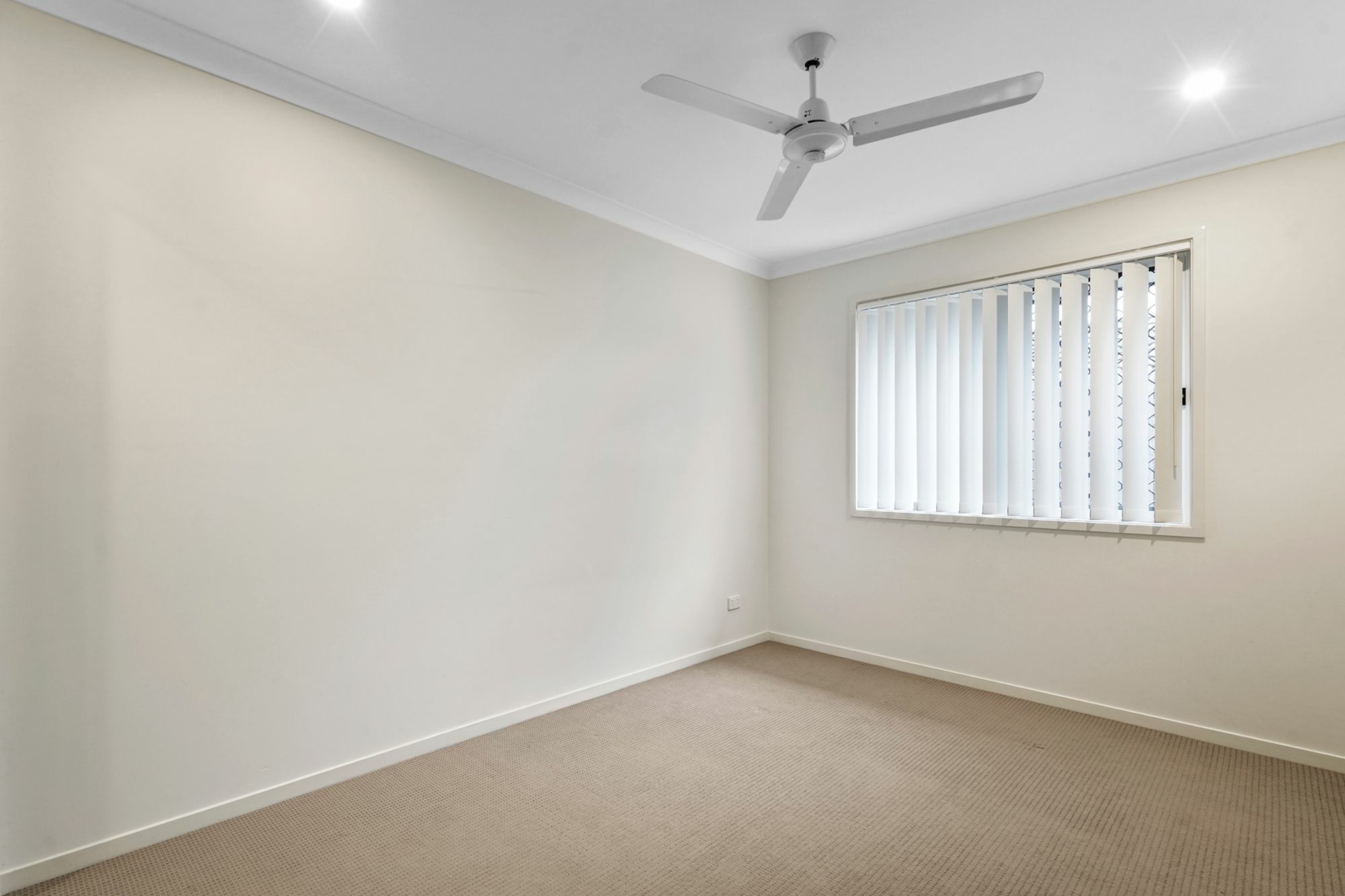 25 Angahook Crescent — photo 11 of 22