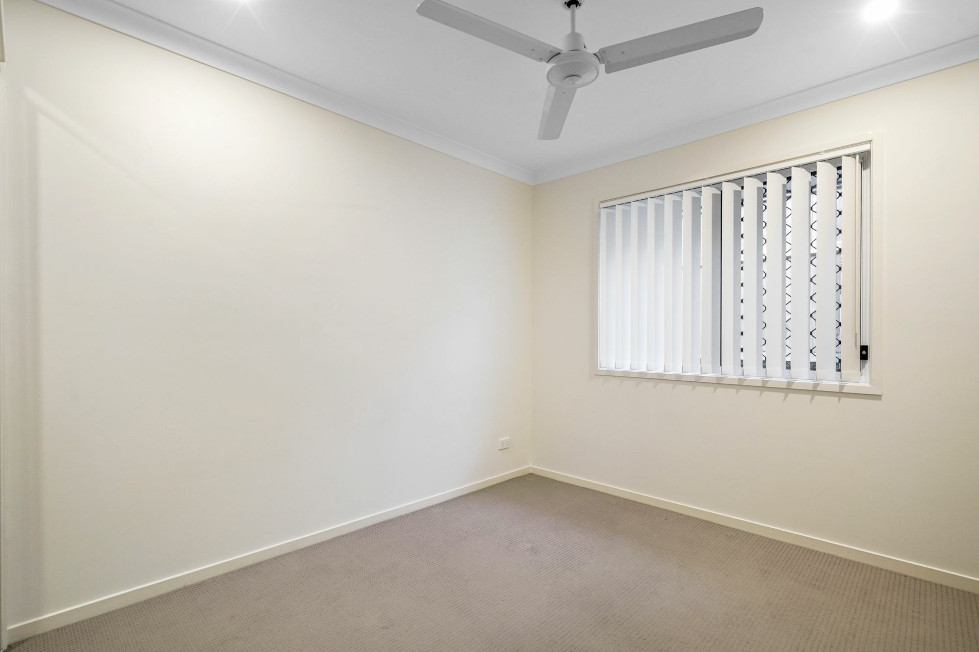 25 Angahook Crescent — photo 13 of 22