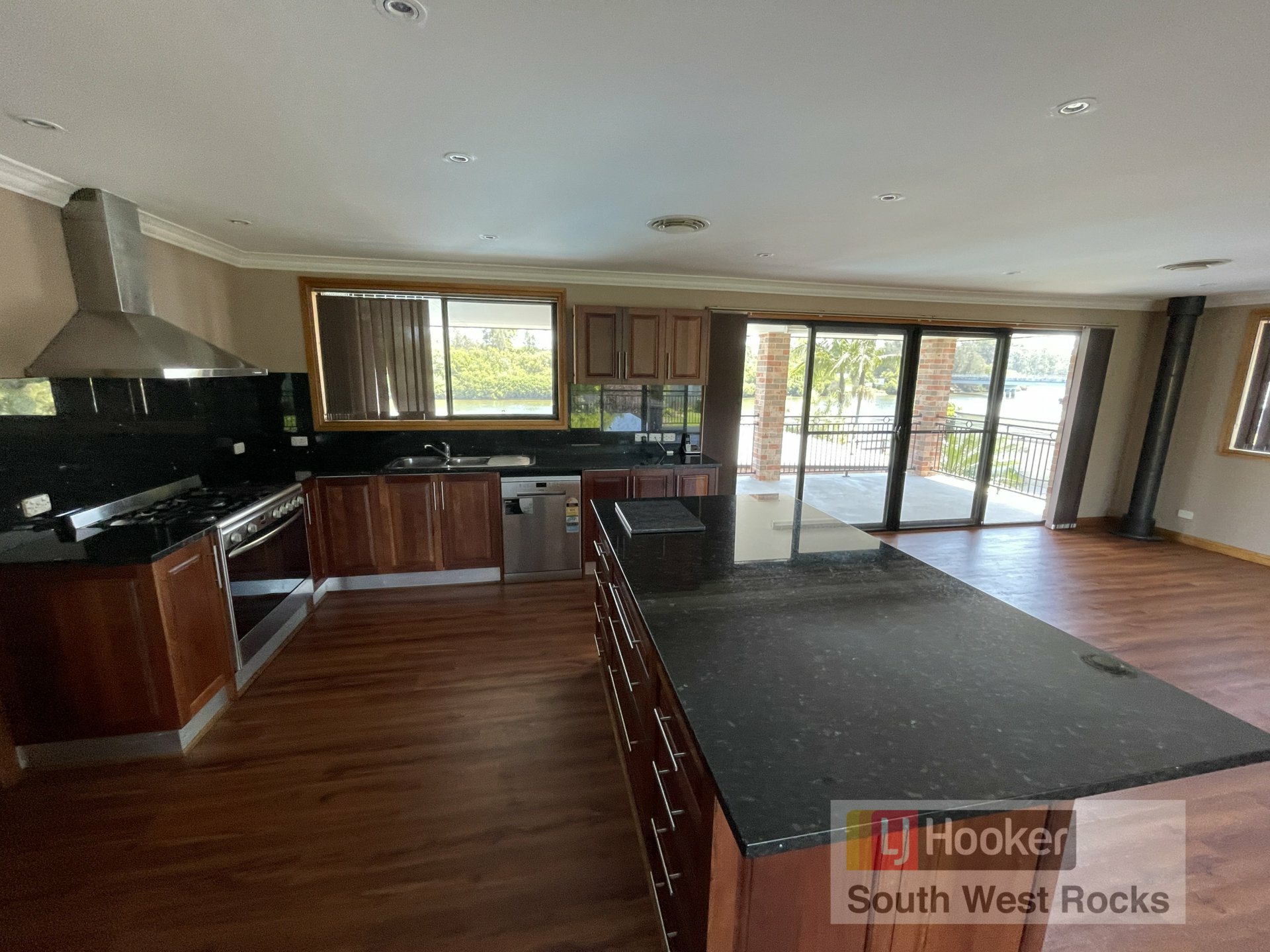 34 Jellico Street, MACKSVILLE