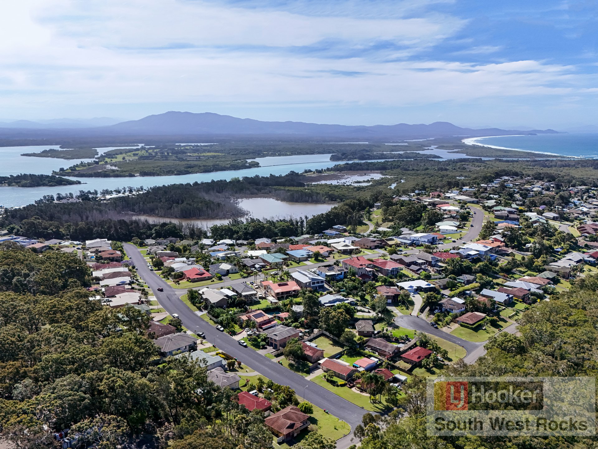 12 Marlin Drive, SOUTH WEST ROCKS