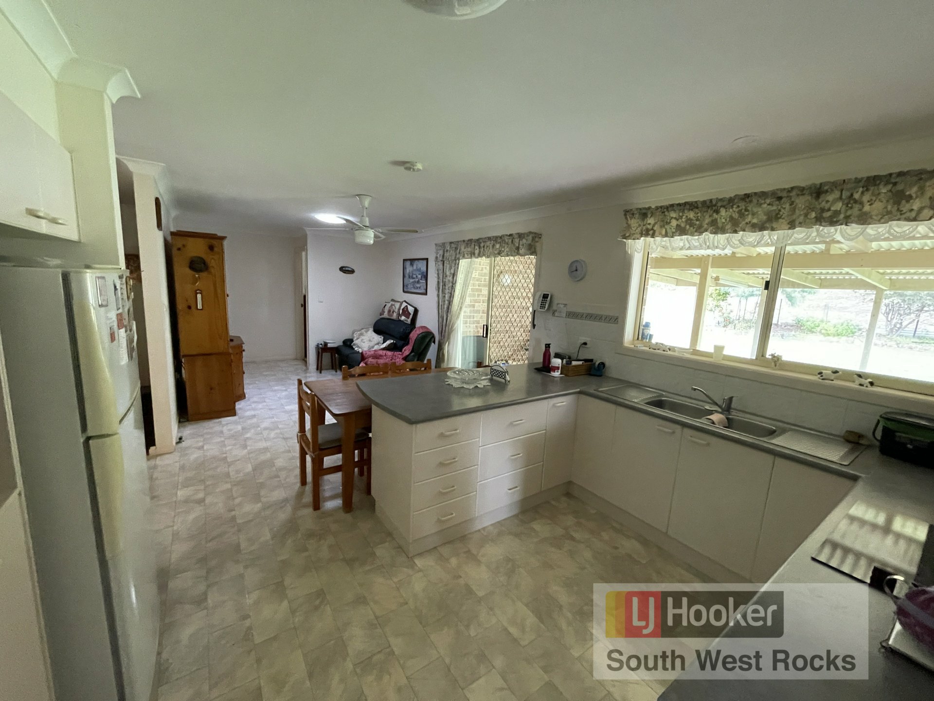12 Marlin Drive, SOUTH WEST ROCKS