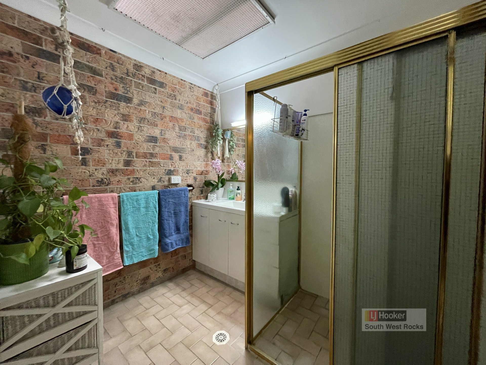 2/132 Gregory Street — photo 12 of 15