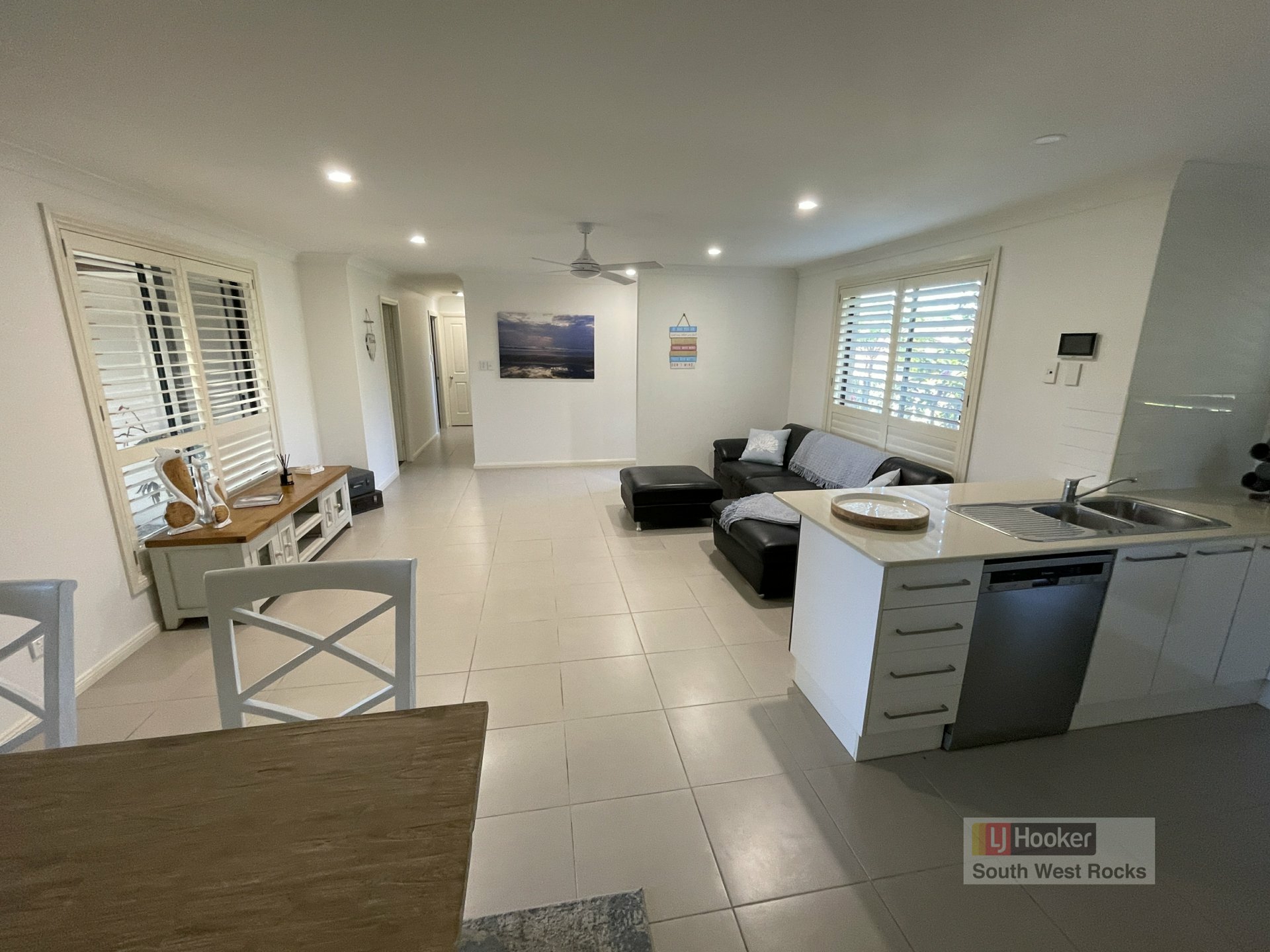 9/83 Mitchell Street — photo 7 of 16