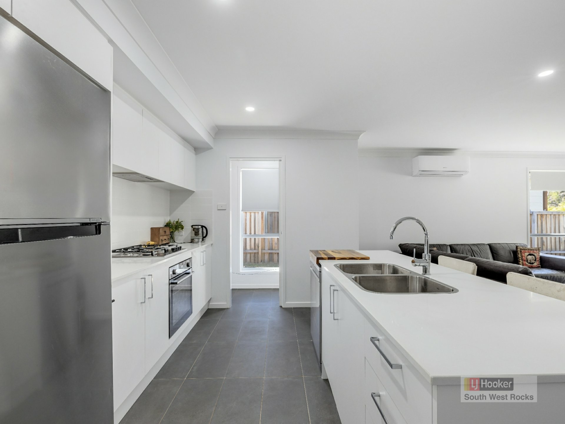 15 Garruka Way — photo 3 of 15