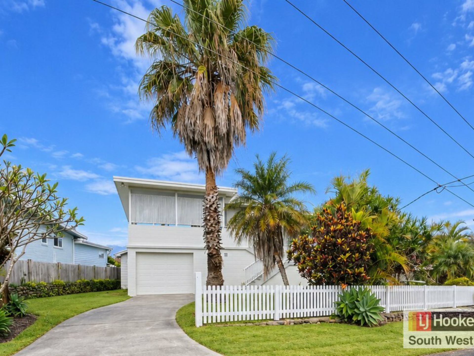 22 Seaview Street — photo from LJ Hooker South West Rocks