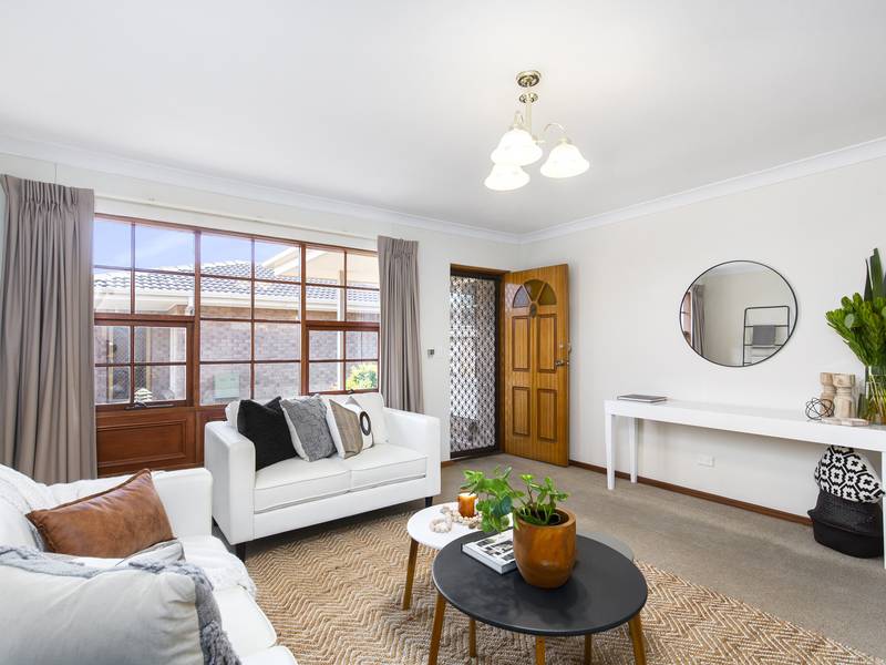 4/7 Hartley Road Brighton SA Property Details LJ Hooker