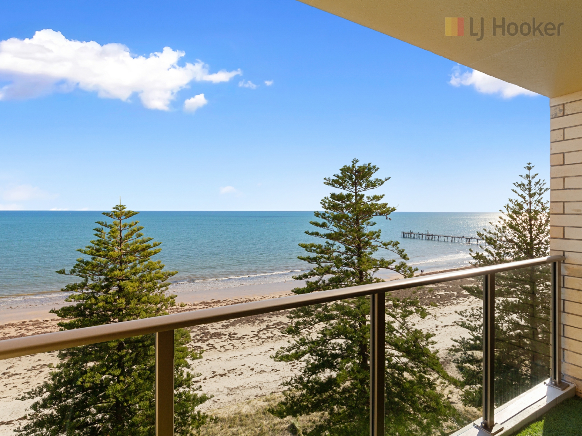 92/13 South Esplanade, GLENELG