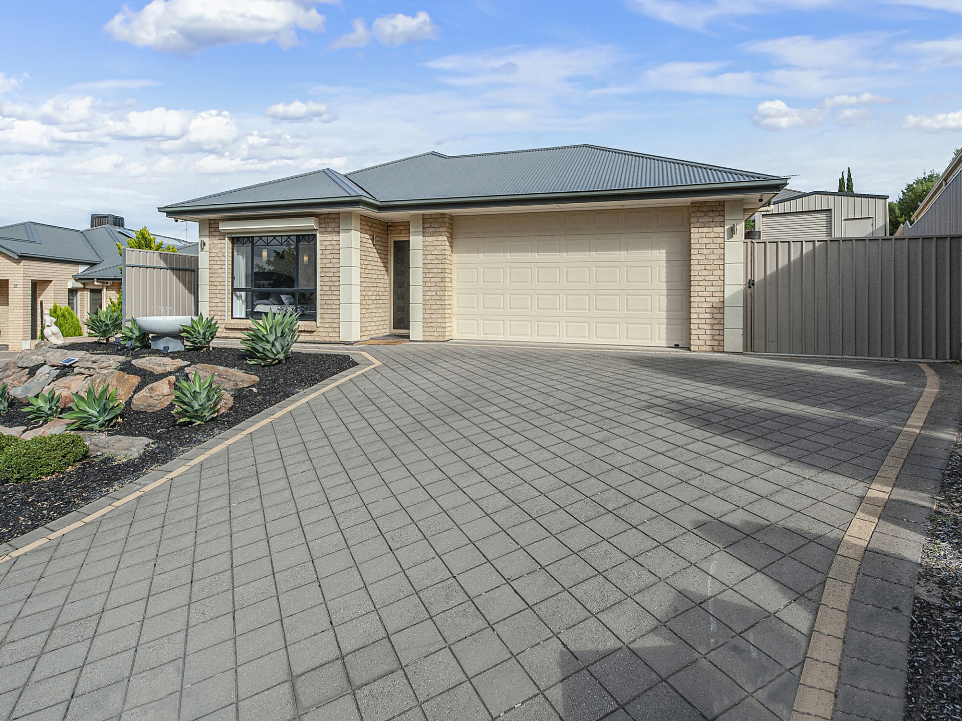 17 Hertford Place Noarlunga Downs SA