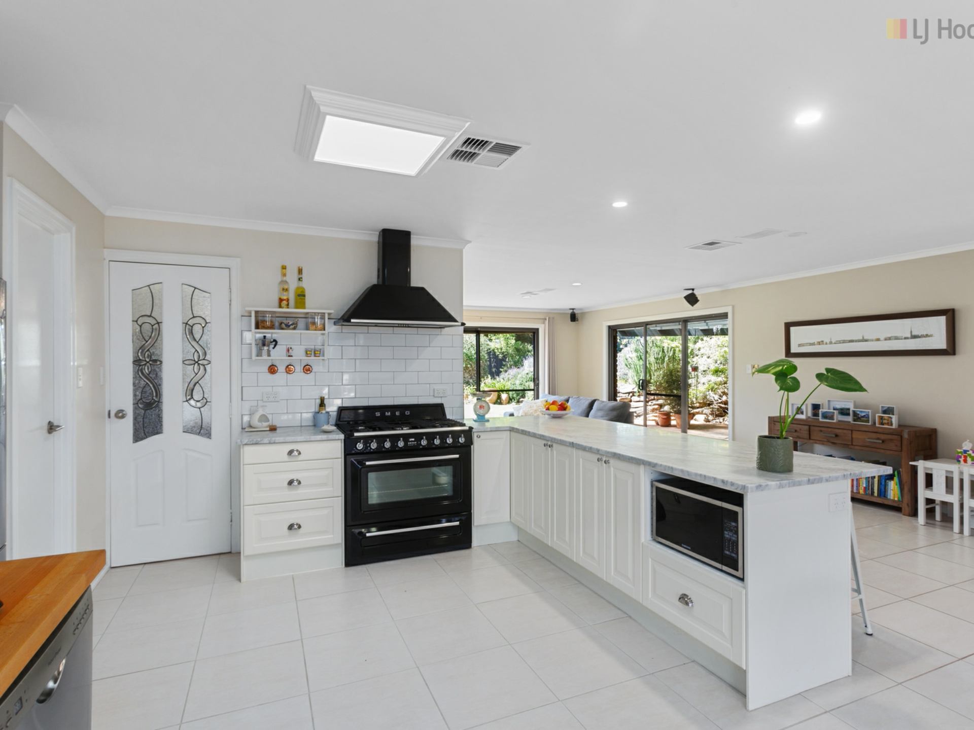 17 Chifley Crescent, TROTT PARK