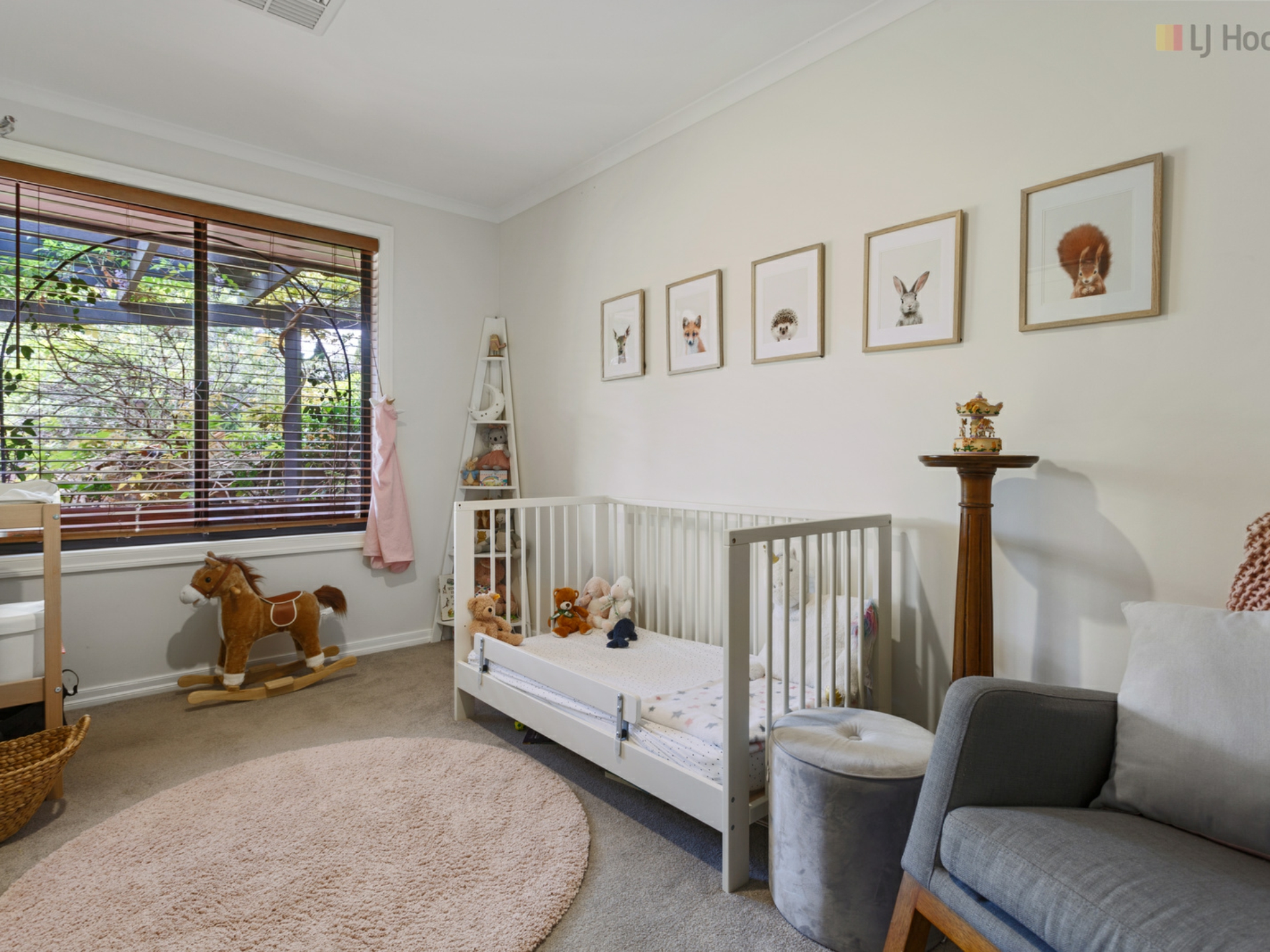17 Chifley Crescent, TROTT PARK