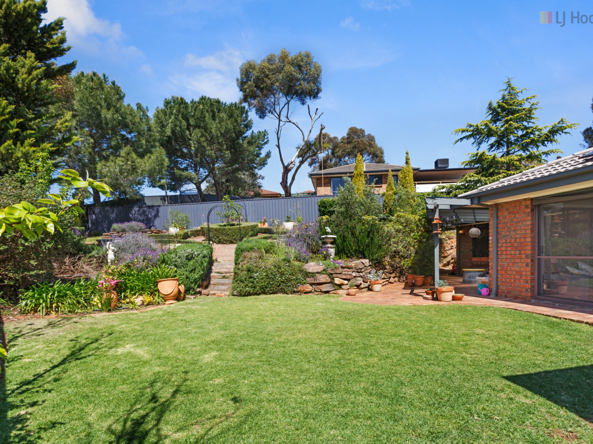 17 Chifley Crescent, TROTT PARK