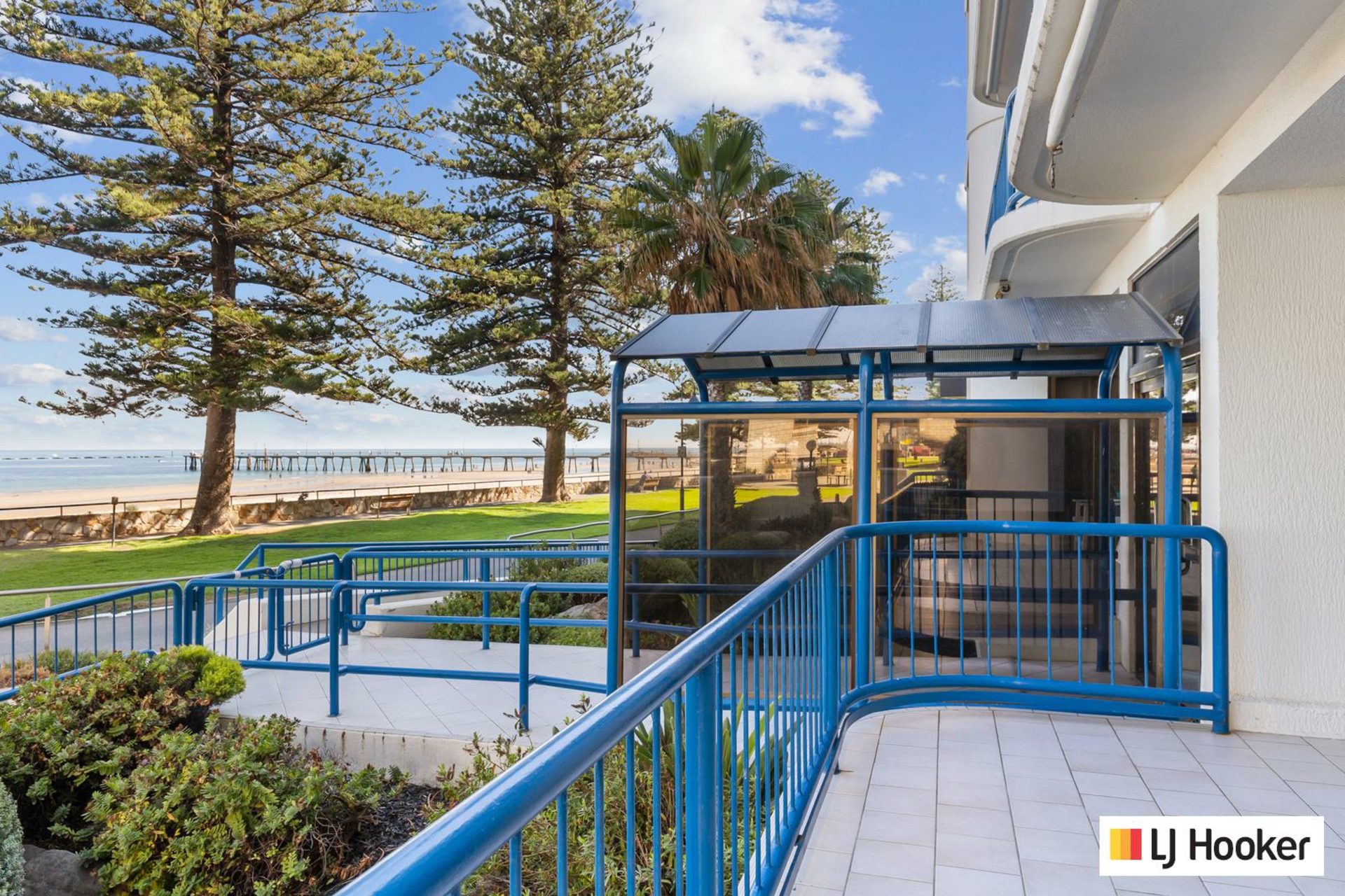 4/9-11 South Esplanade, GLENELG