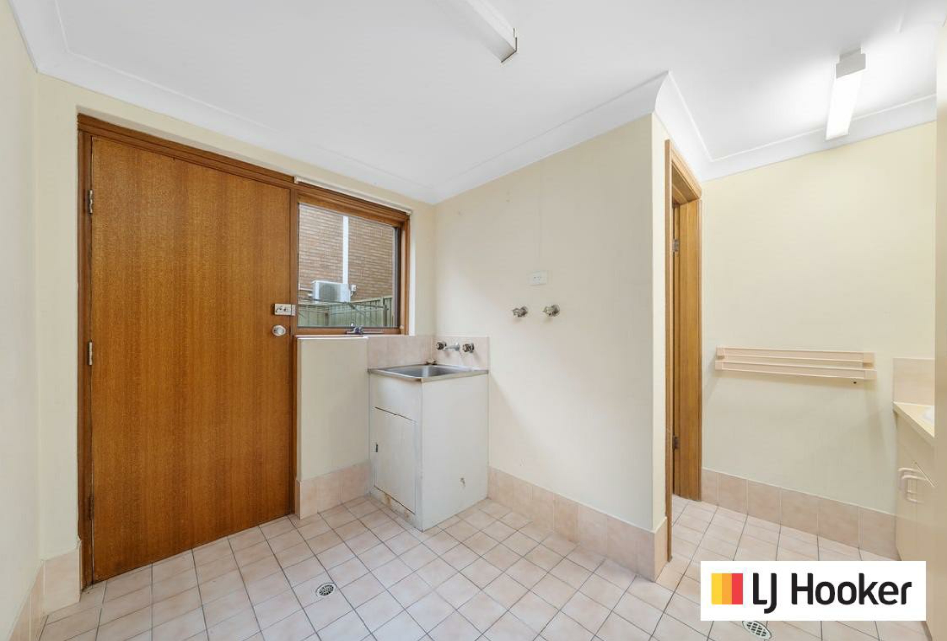 1/6-8 Broadway, GLENELG SOUTH