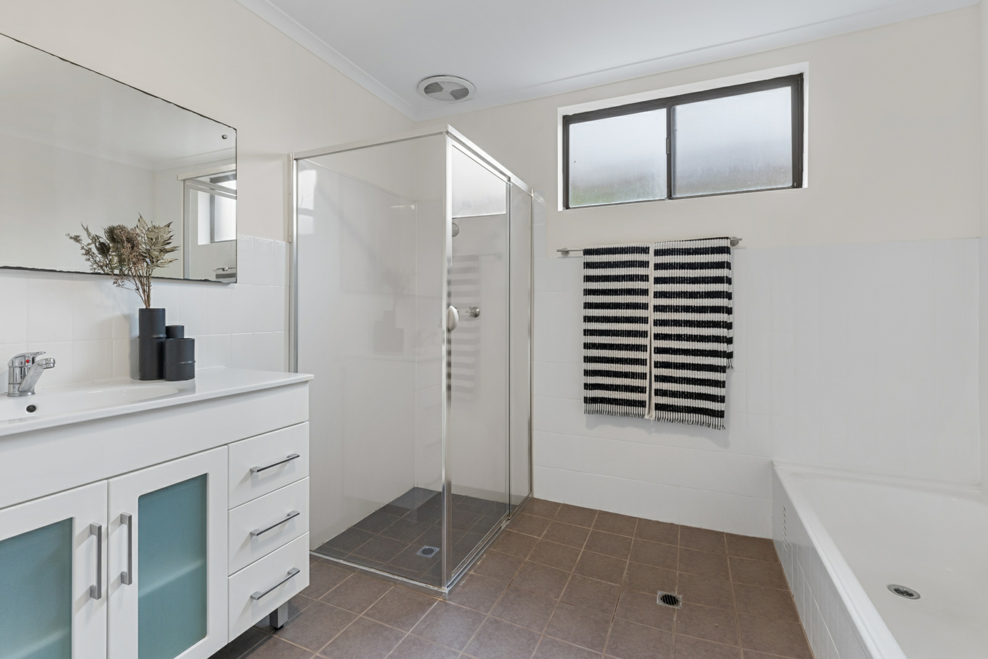 48 Bellaview Road, FLAGSTAFF HILL